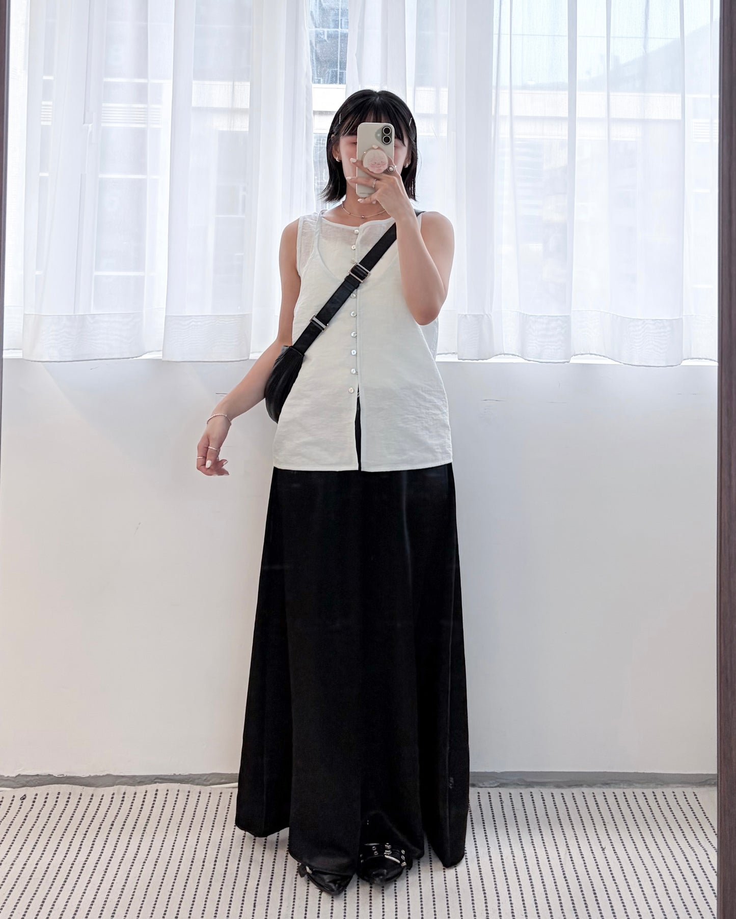 TP829- Office Vest | White | Black