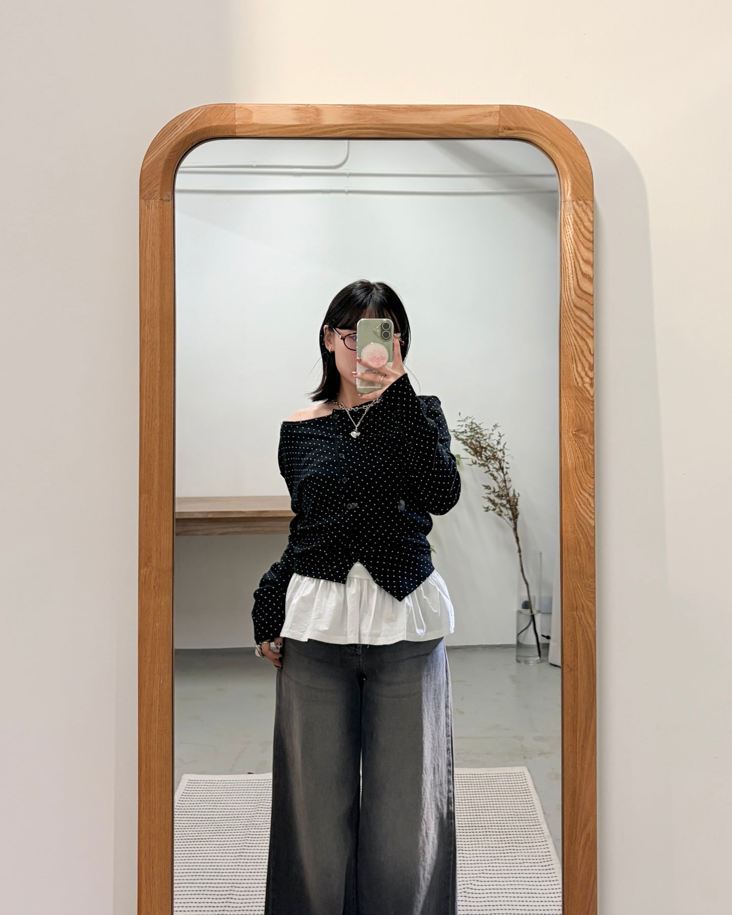 TP712- Small Dot Button Top / Cardigan | White | Red | Navy | Black | Grey | Brown