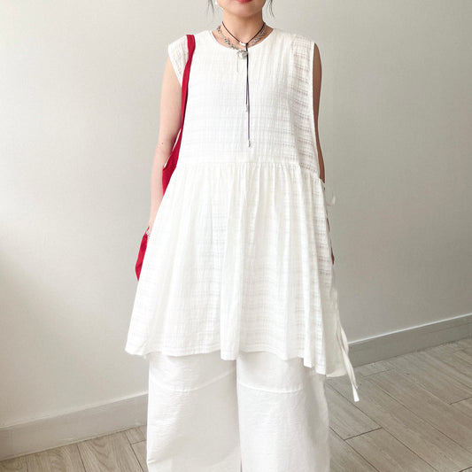 TP635- Big Cheked Side Ribbon Vest Layer | White