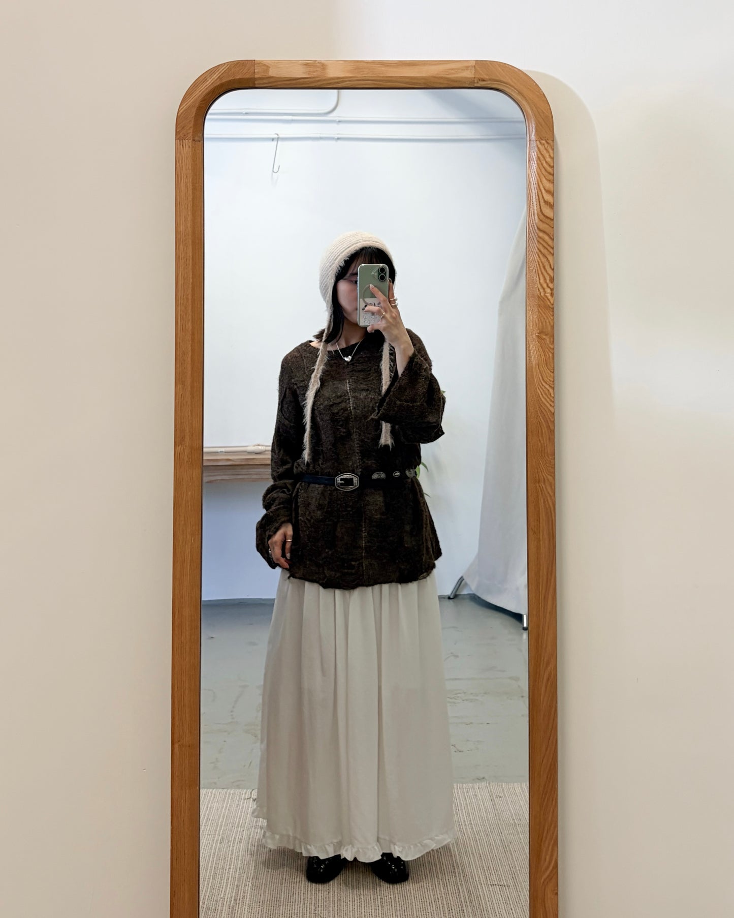 TP717- 馬海毛破爛Mesh Top | White | Brown | Black