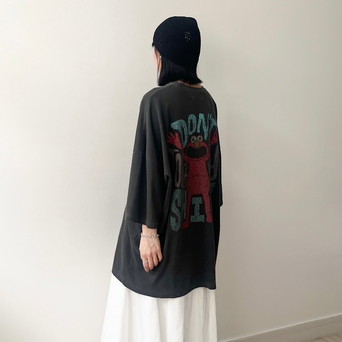 TP485- 芝麻街 UNISEX Big Tee | Charcoal