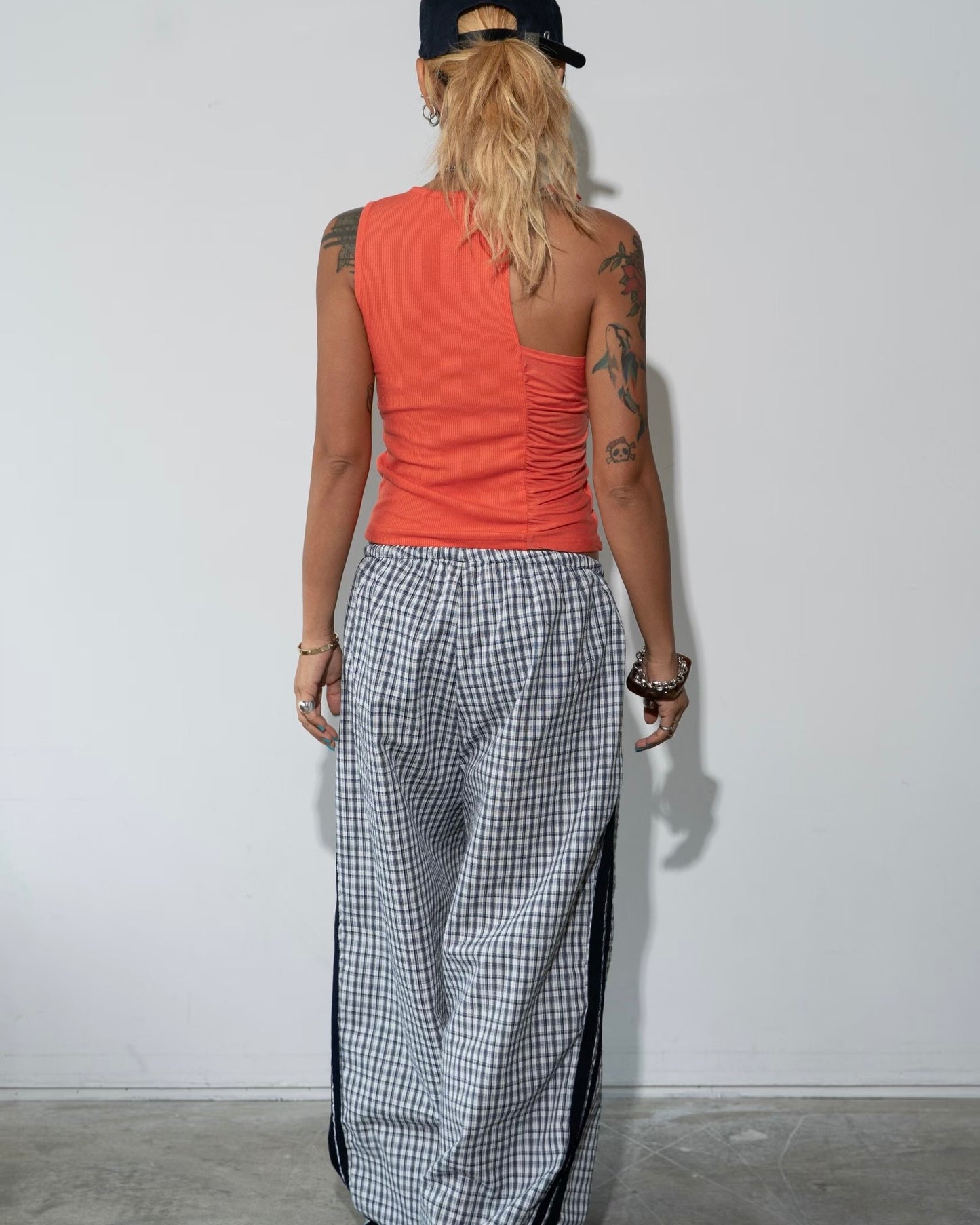 TP817-  Cut-off Shoulder Vest | White | Black | Orange