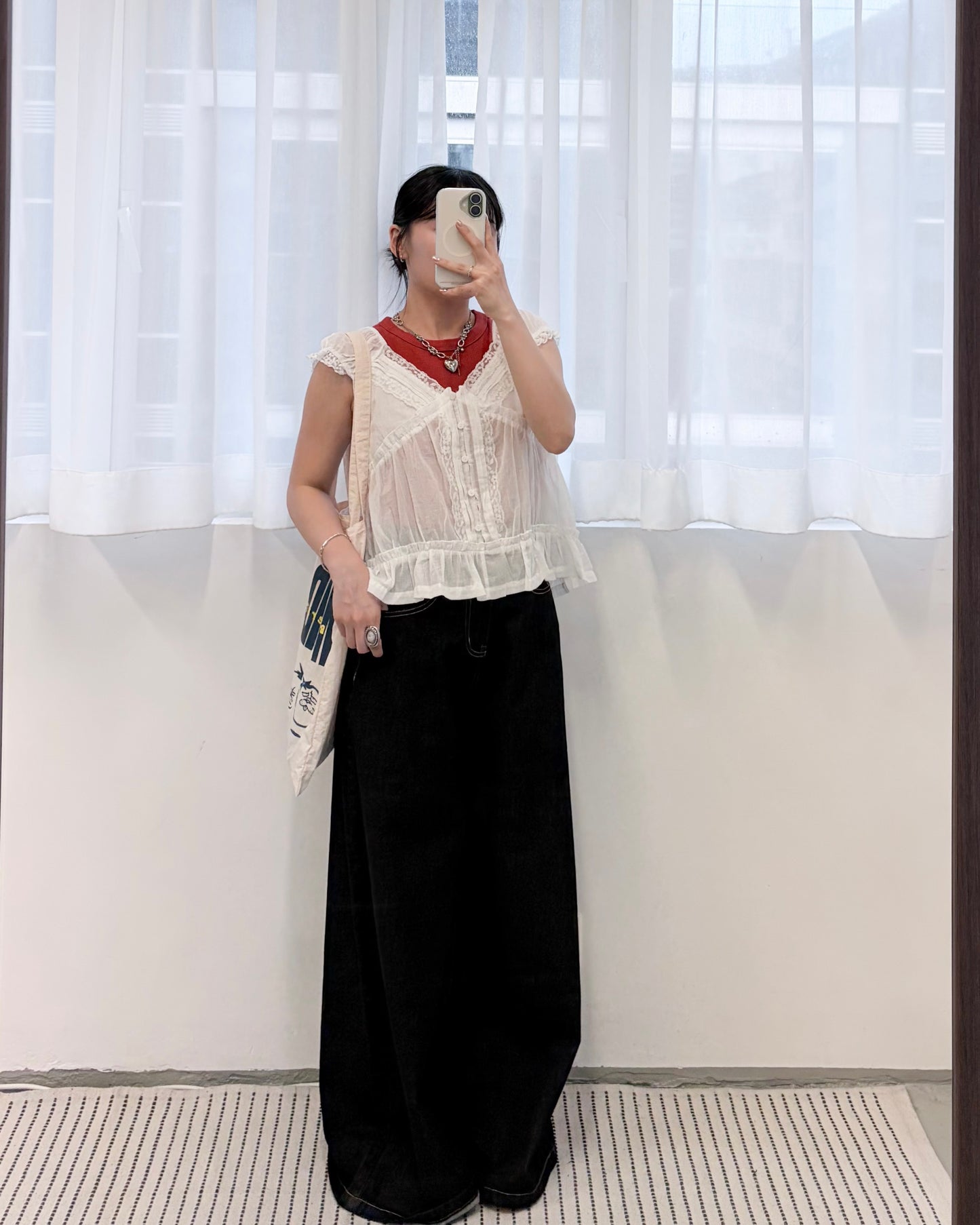 TP812- Back Ribbon Lace Top | White | Black