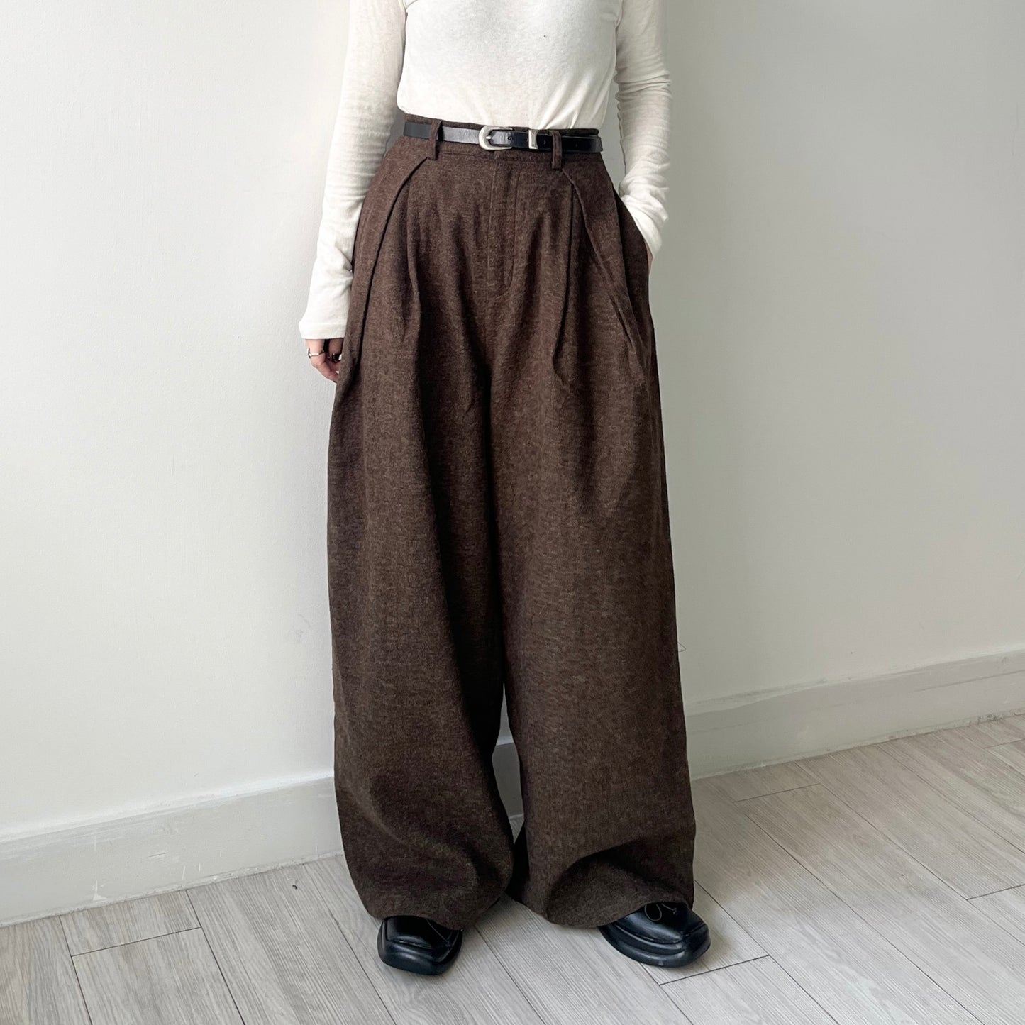 PT68- Full-Length Tuck Pant | Brown | Grey | Black