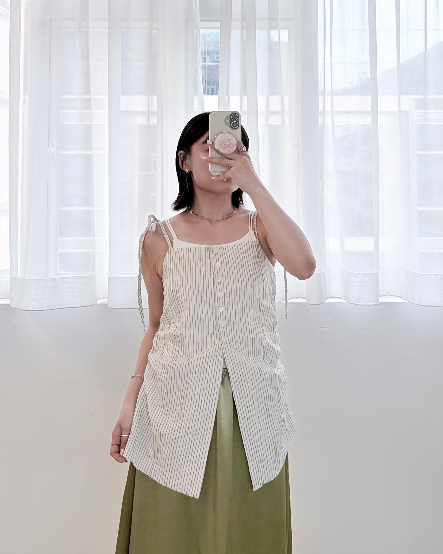 TP823- Ribbon Stripe Folded Vest |  Ivory | Blue | Black