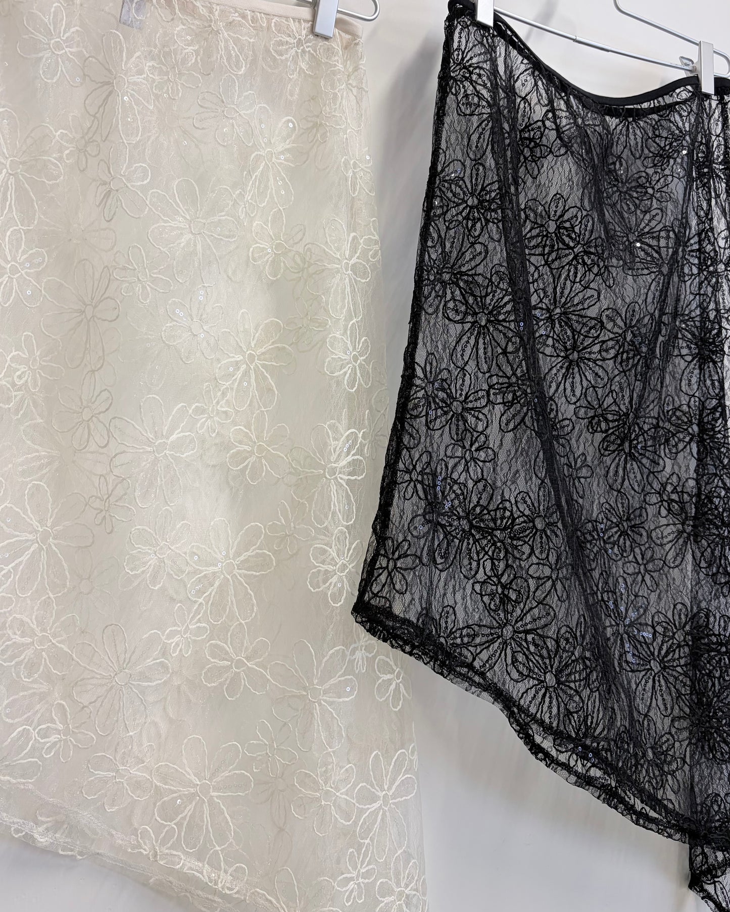 TP793- Flower Sheer Lace Overlay Skirt | Ivory | Black