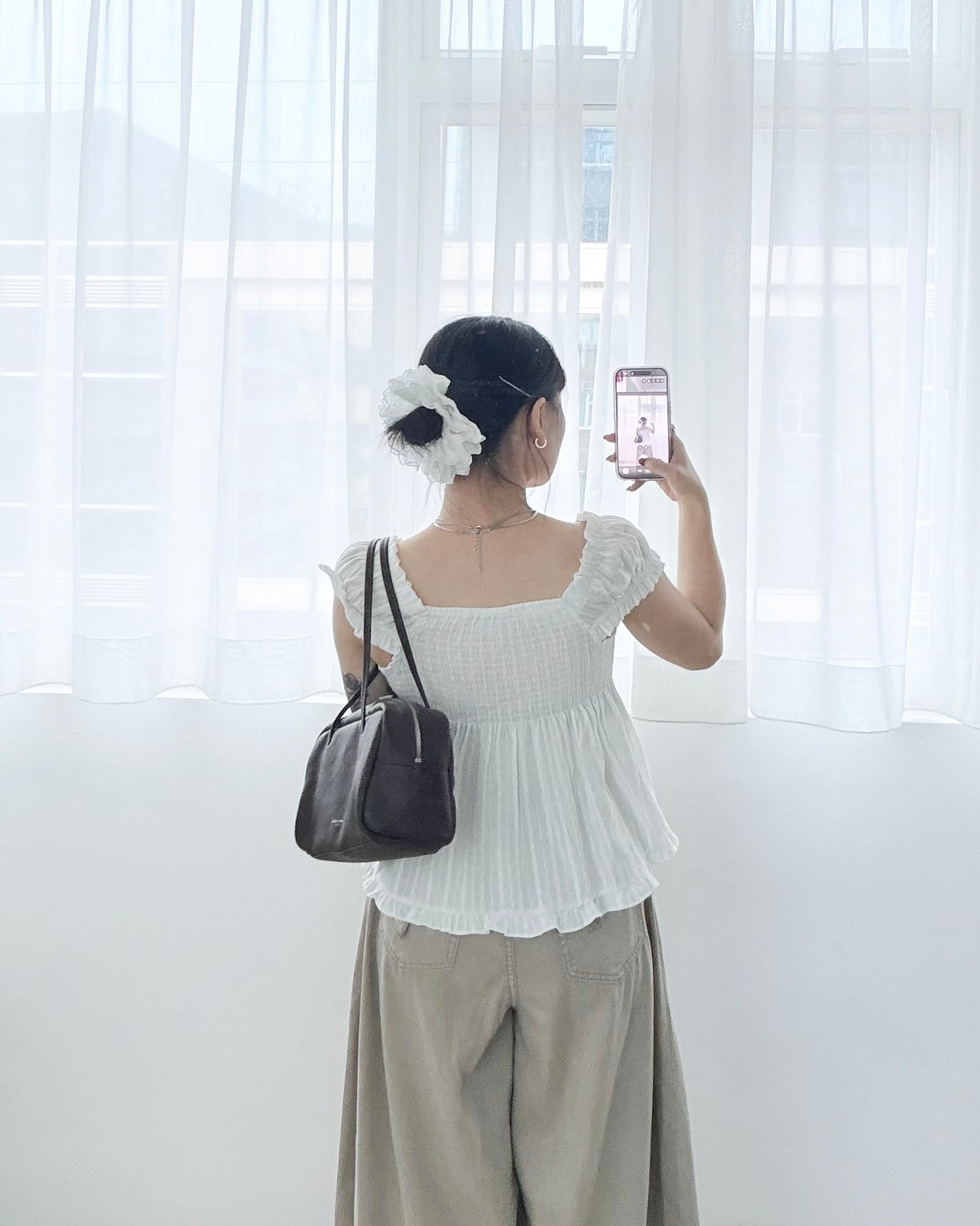 TP791- Babydoll Daisy Top | White | Blue