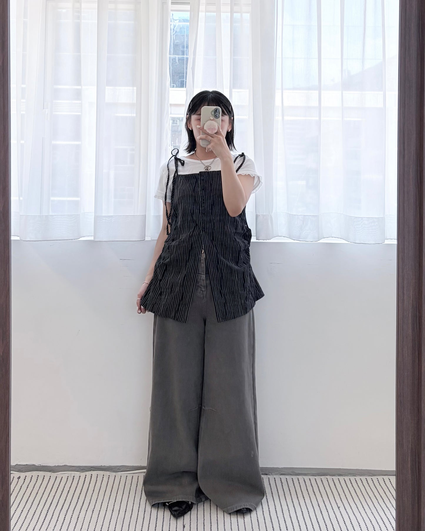 TP823- Ribbon Stripe Folded Vest |  Ivory | Blue | Black