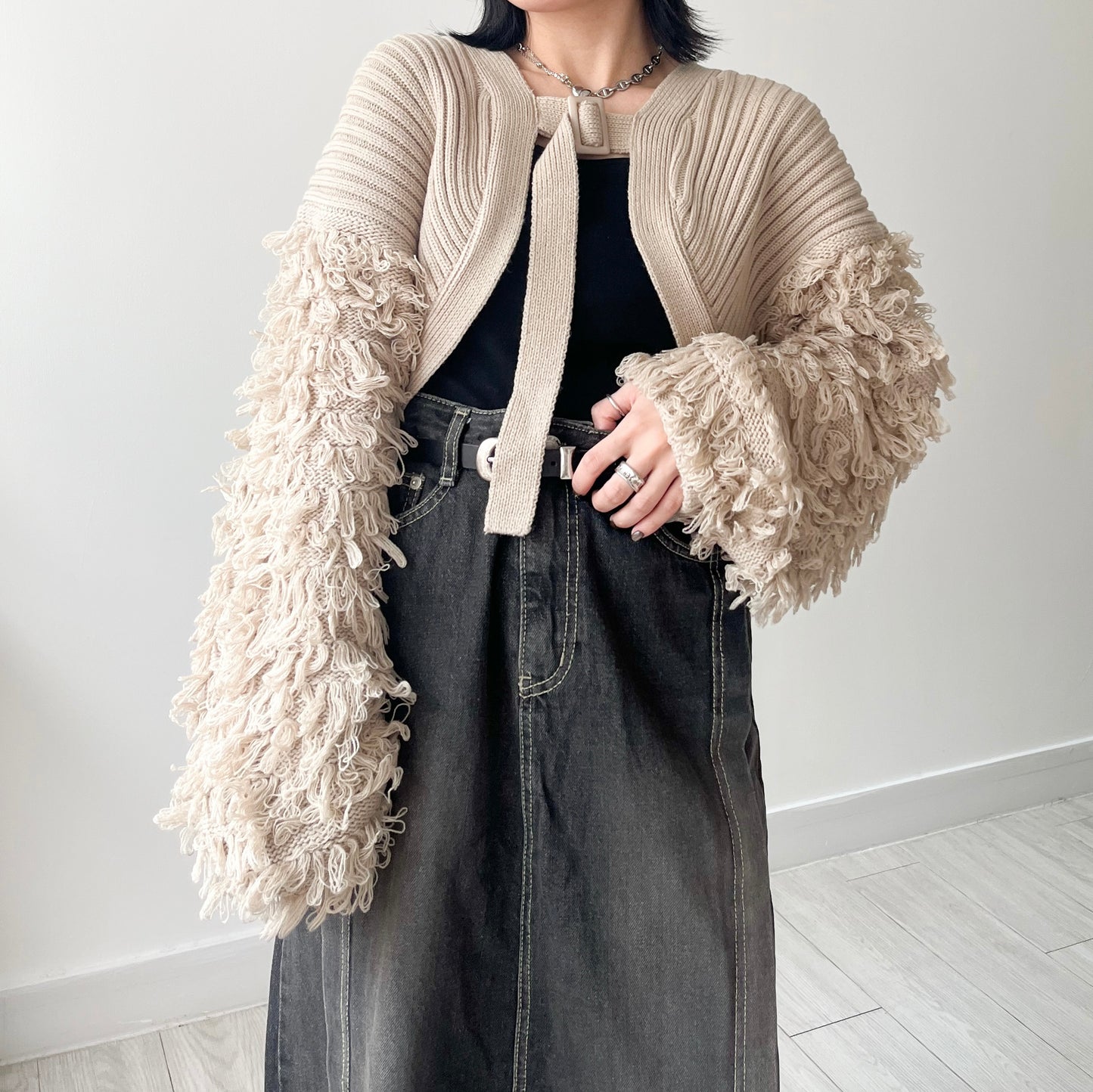 JK28- Soso Sleeves Cardigan | Beige