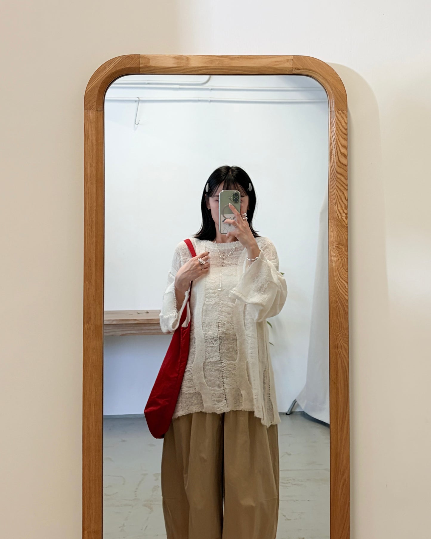 TP717- 馬海毛破爛Mesh Top | White | Brown | Black