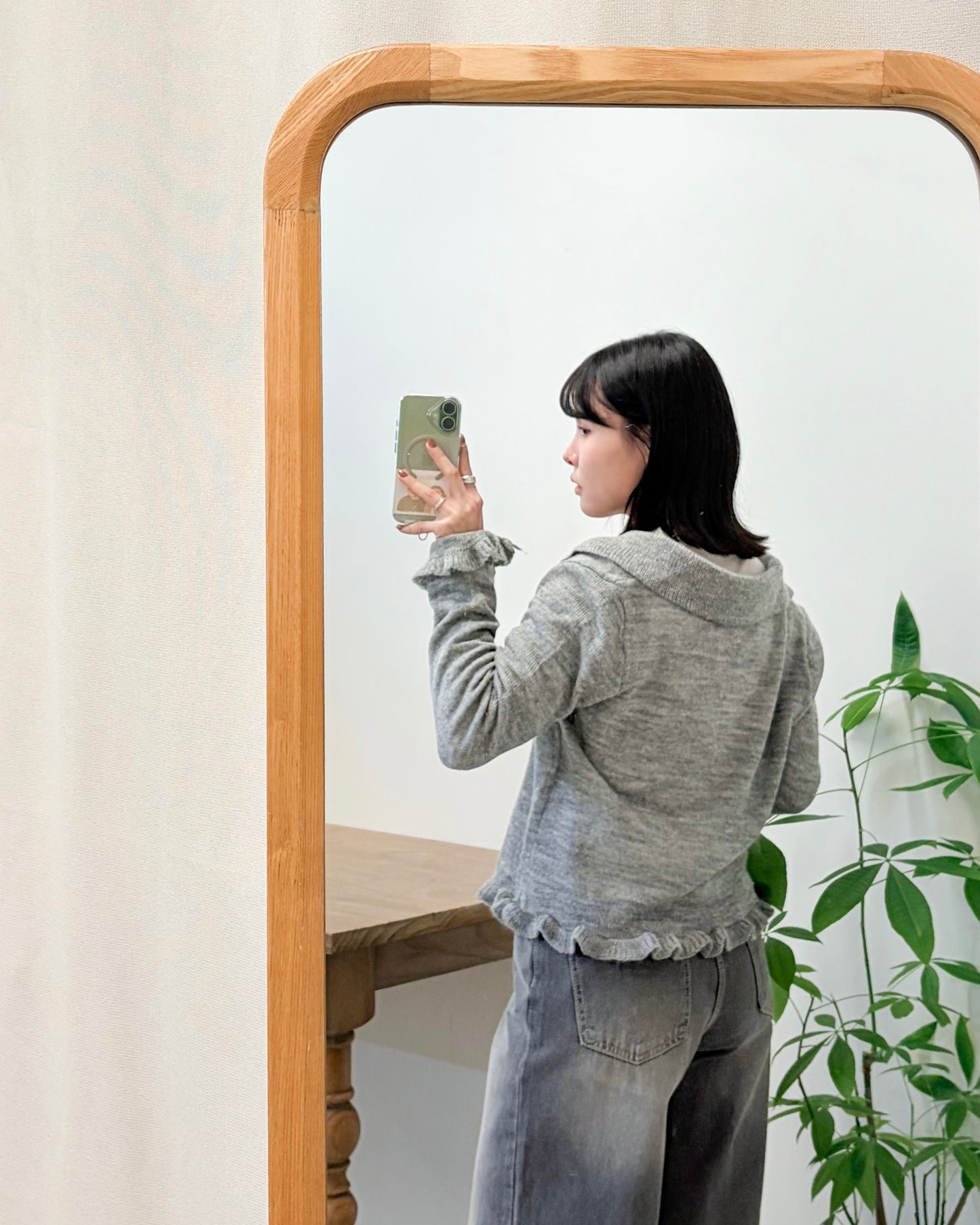 JK46- Ruffle Knit Cardigan | Grey | Brown