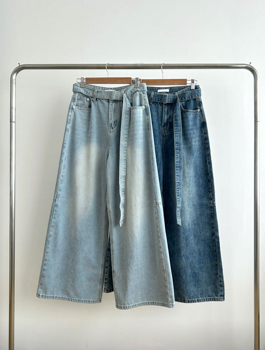 PT106- Wide Blue Jeans With Belt | Light Blue | Deep Blue ( S / M )
