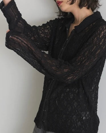 TP733- Lace Top With Front Hooks | Ivory | Black