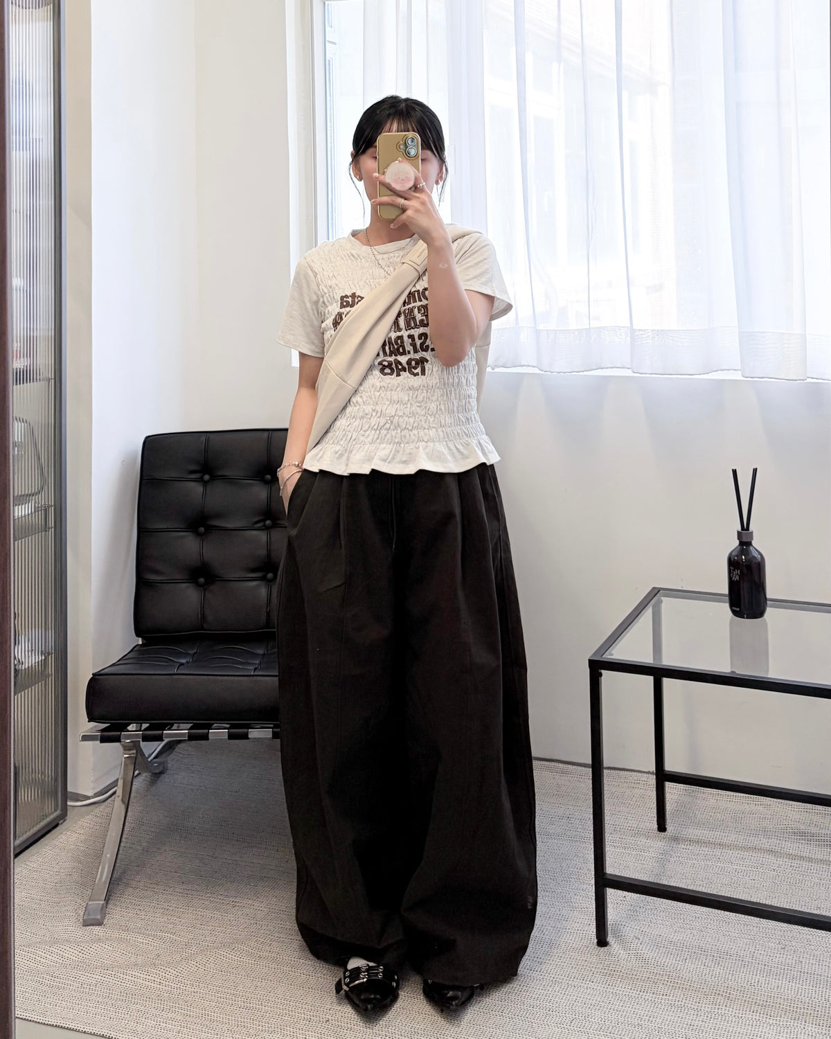 TP843- Printed Short Sleeve Shirring Top | Oatmeal | Charcoal
