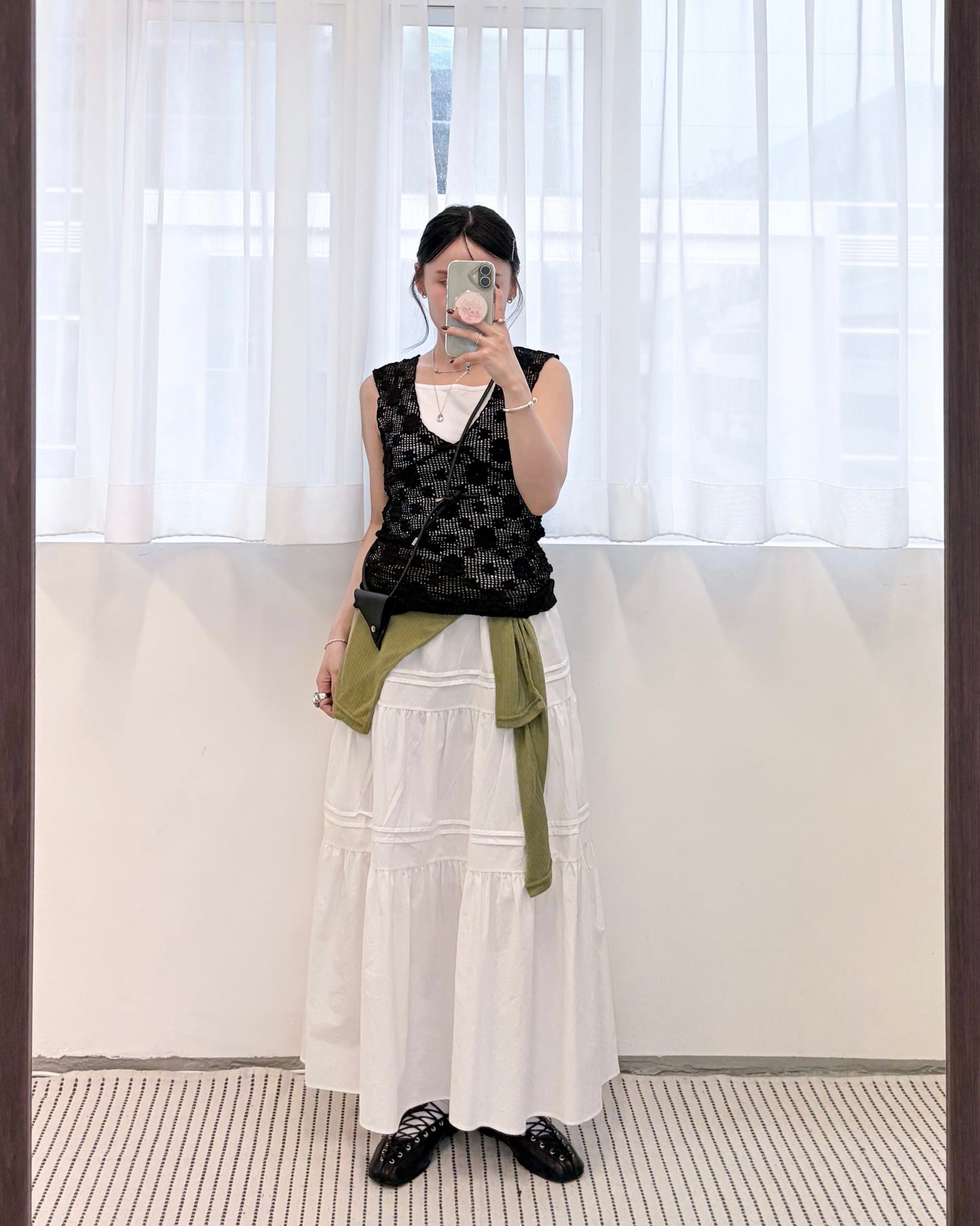 TP789- Floral Mesh Vest Top | White | Black
