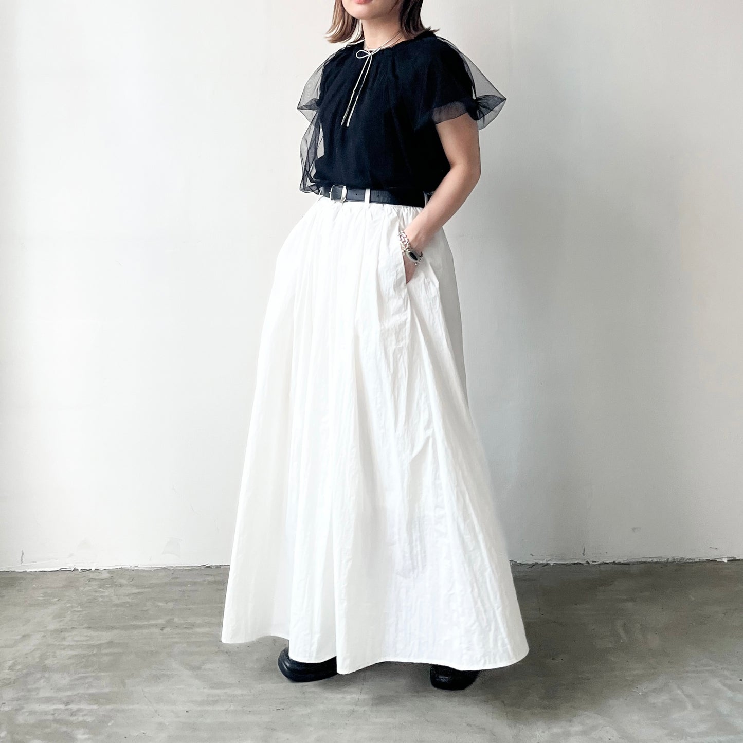 SK76- Umbrella Skirt With Belt | White | Black