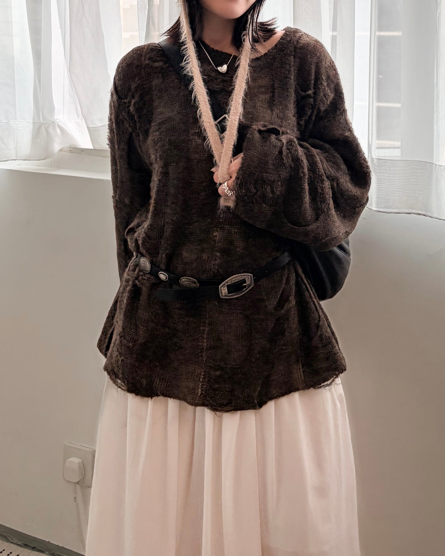 TP717- 馬海毛破爛Mesh Top | White | Brown | Black