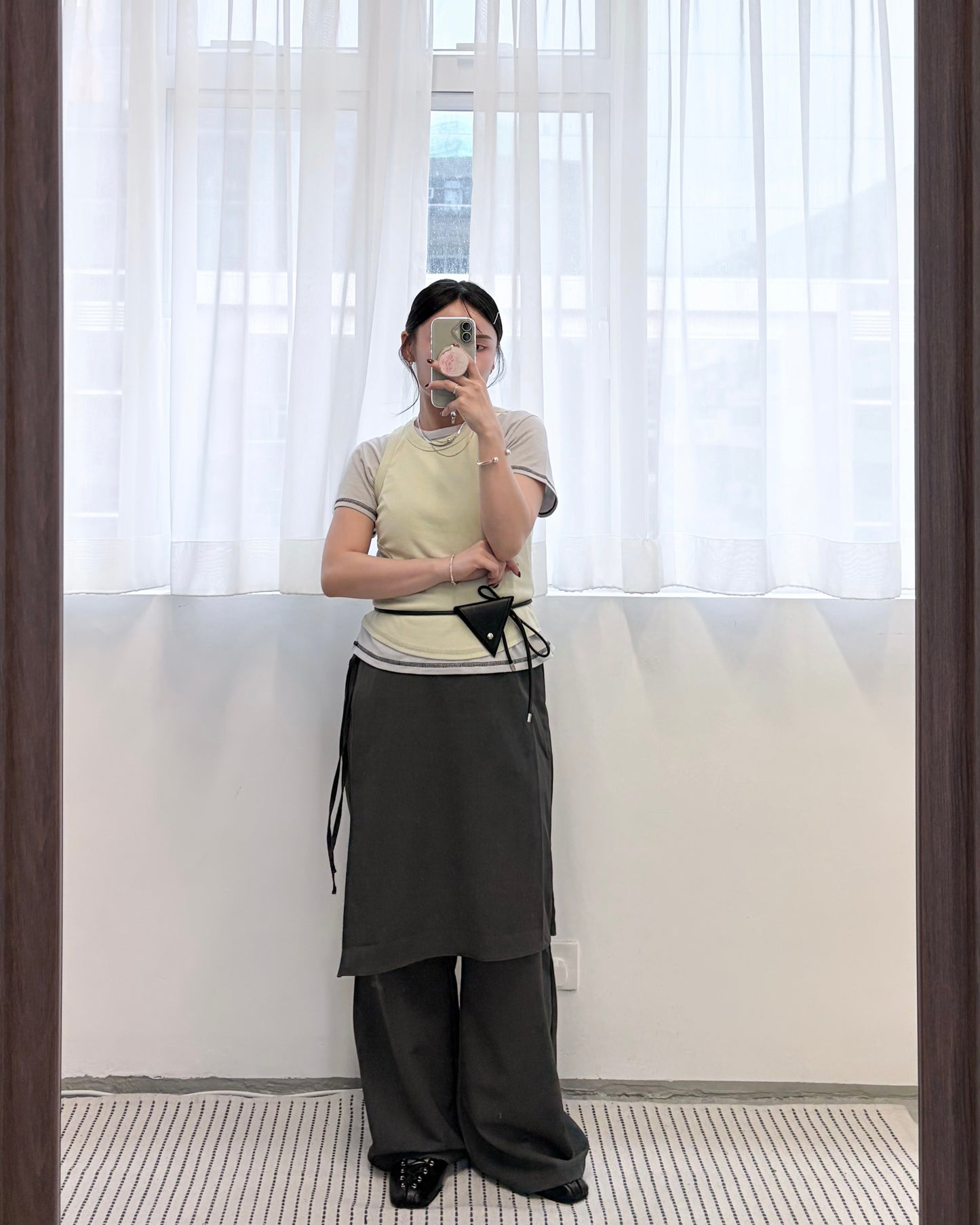 TP781- Open Side Cropped Vest | 碎花 | 點點 | Light Green | Black