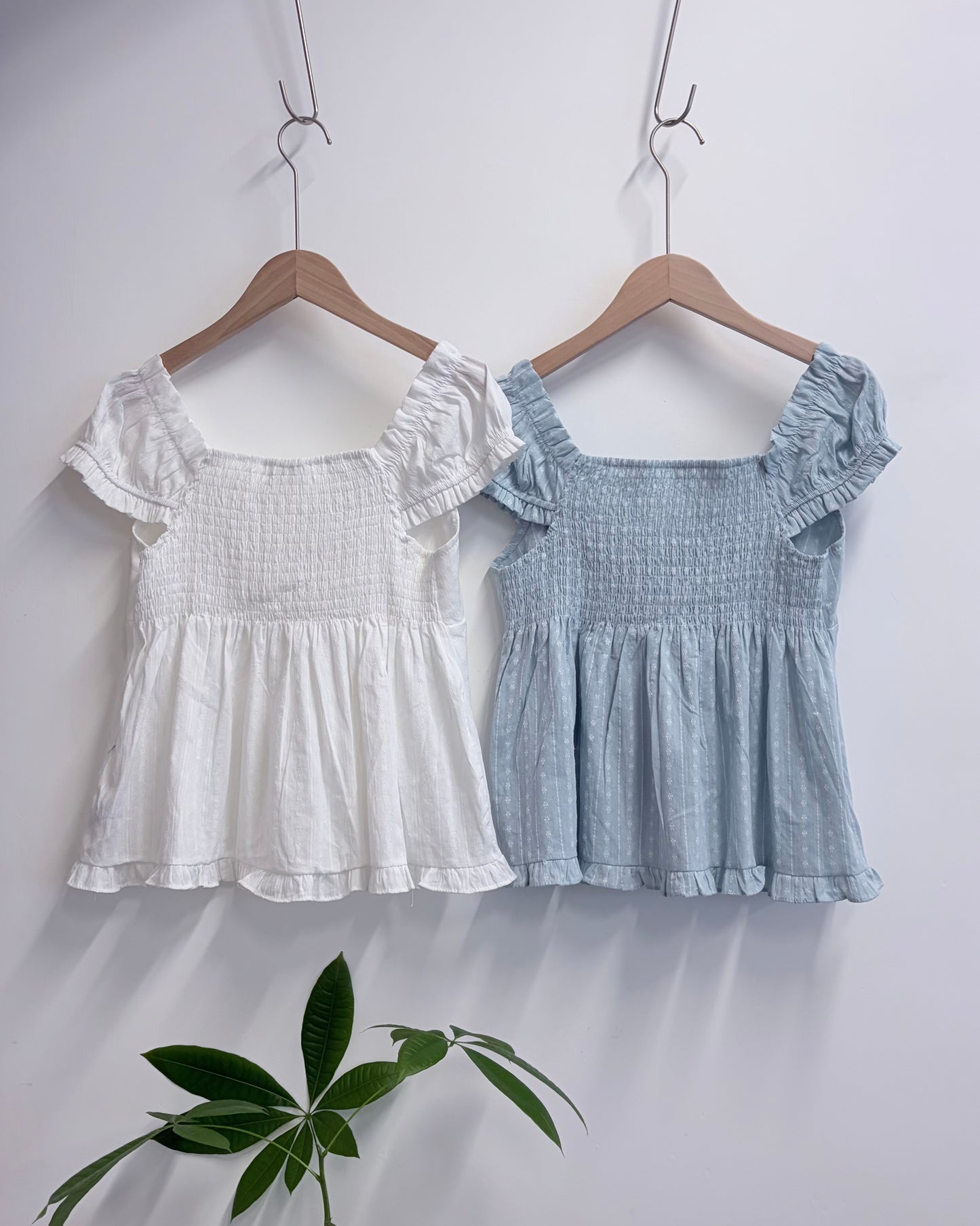 TP791- Babydoll Daisy Top | White | Blue