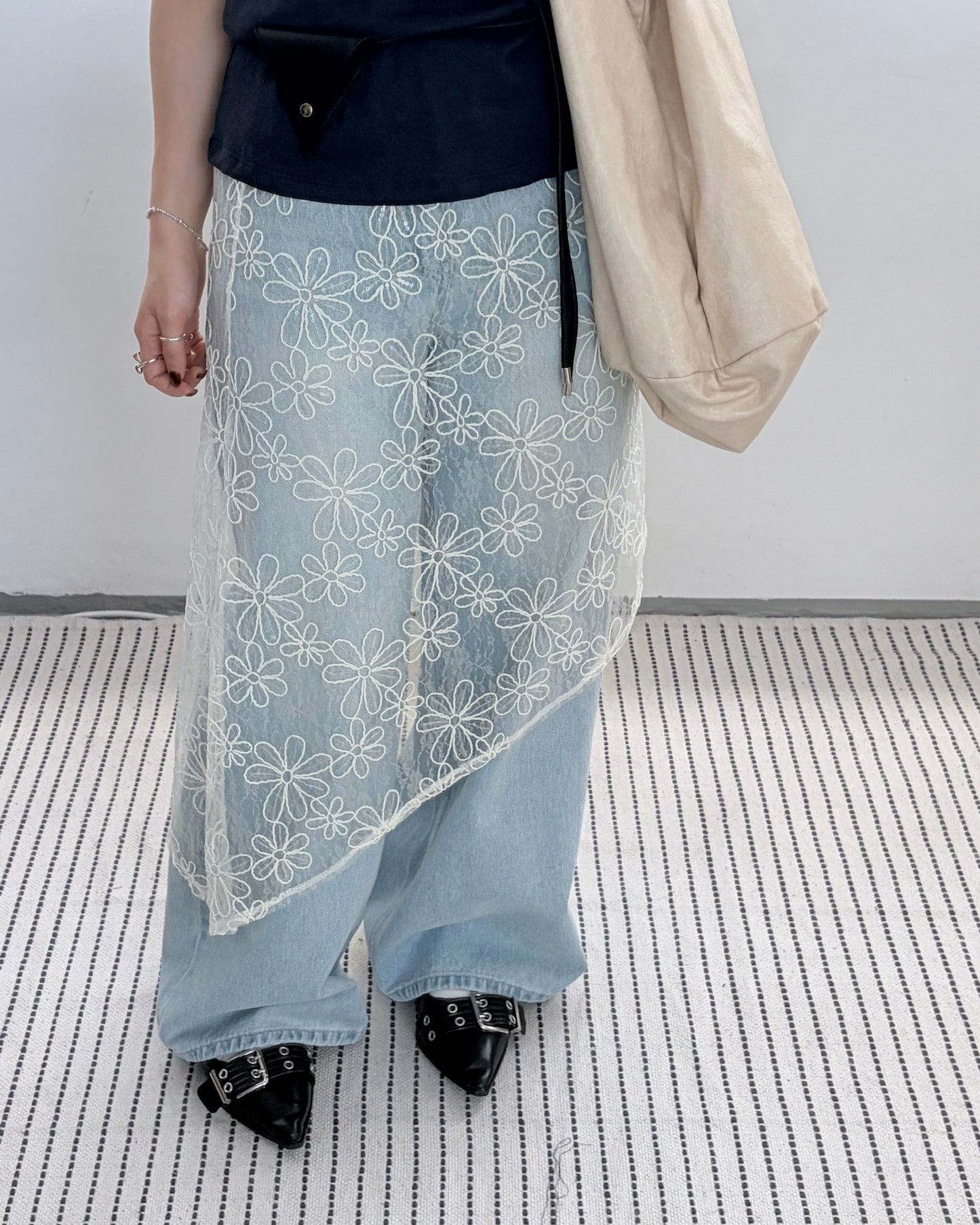TP793- Flower Sheer Lace Overlay Skirt | Ivory | Black