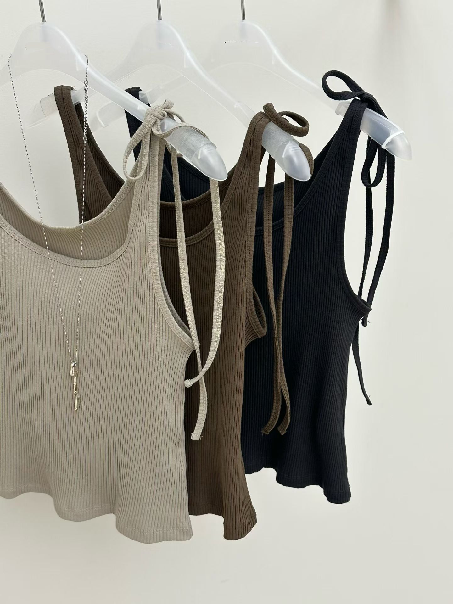 TP676- Side Ribbon Vest | Milk tea | Brown | Black