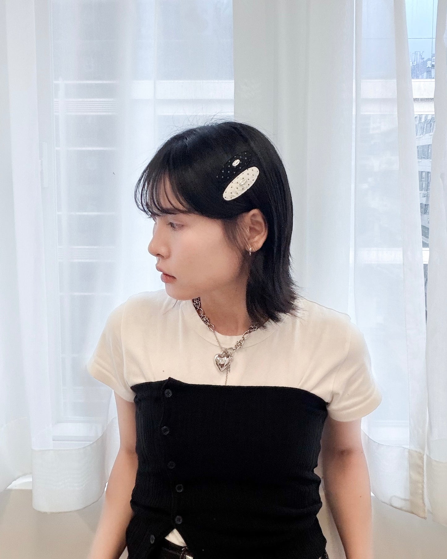 AC303- Small Dot Hair Clip | White | Grey | Butter | Black (1 pair)