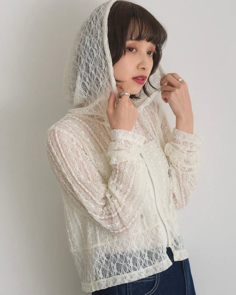 TP732- Zipped Switching Lace Top | Ivory | Black