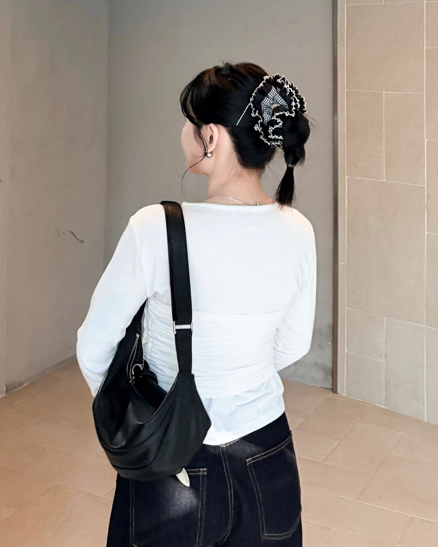 AC285- 黑白格仔Ruffle橡筋圈  ( 橡筋圈體積較大不設平郵 )