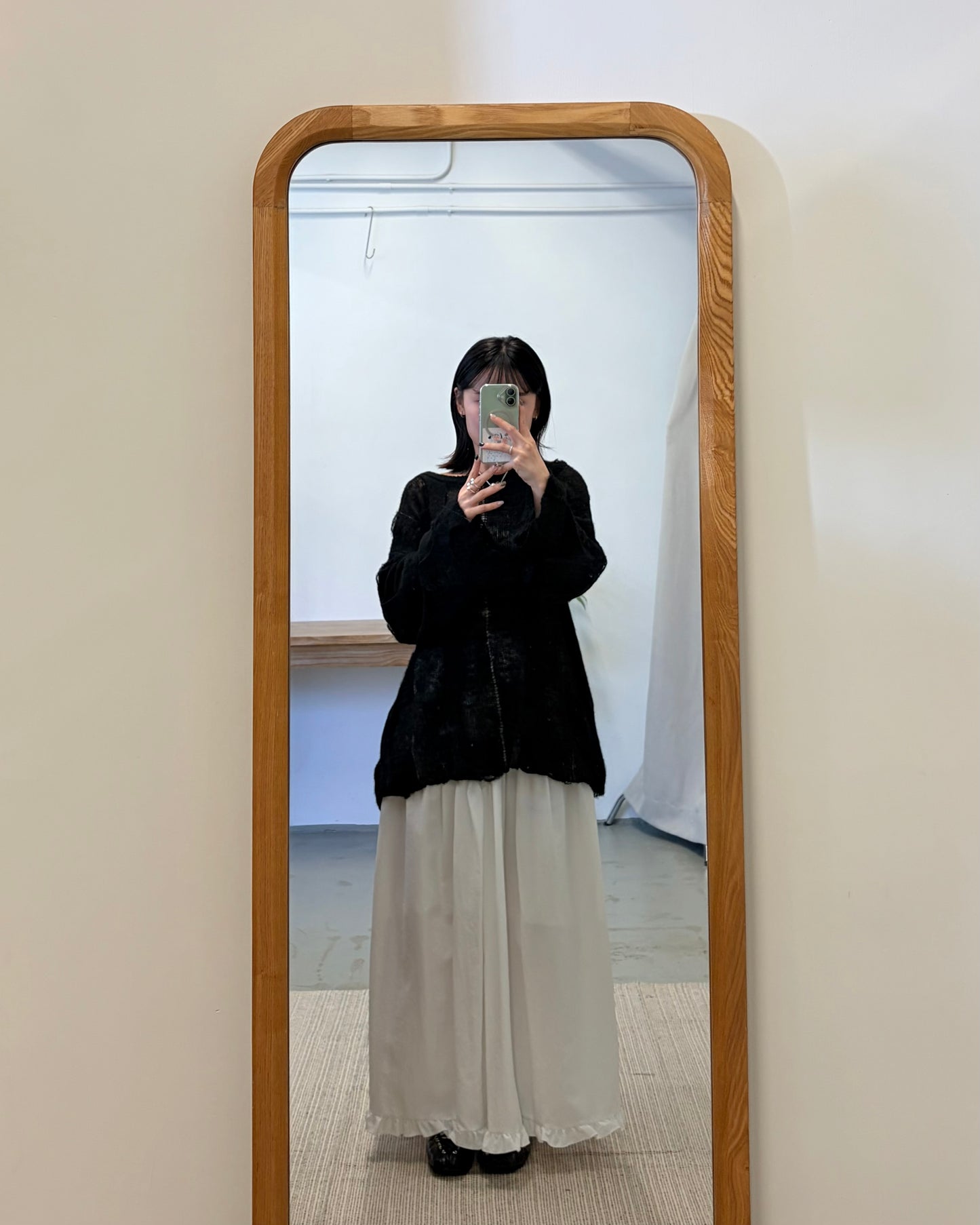 TP717- 馬海毛破爛Mesh Top | White | Brown | Black