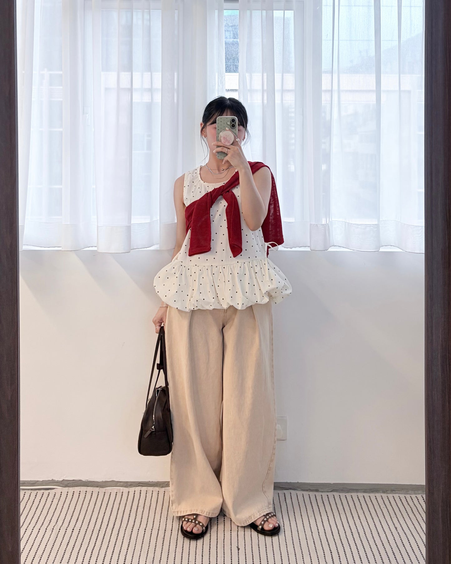 TP796- Dot Pullover Balloon Vest | Ivory | Black