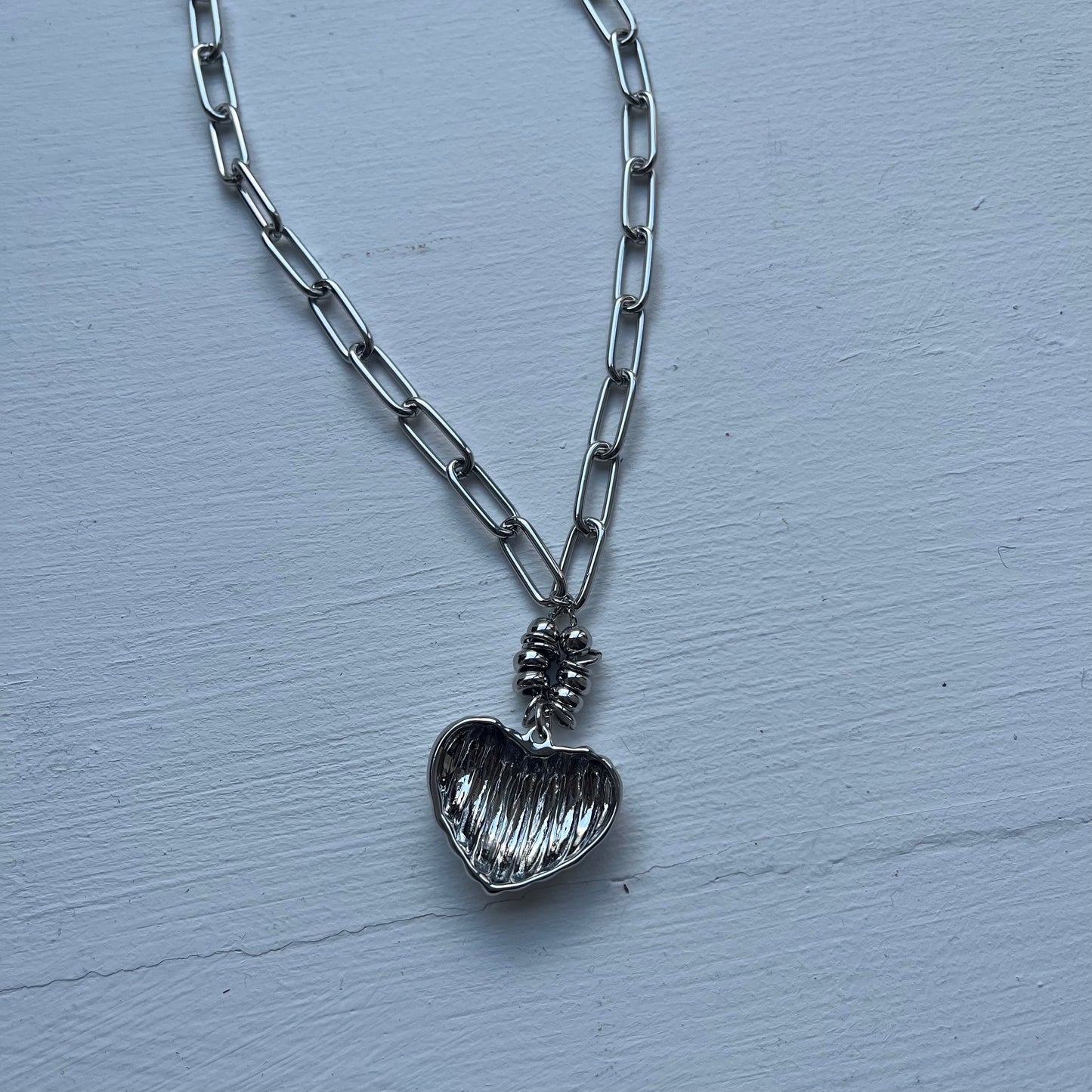 AC163- Chunky Heart Necklace