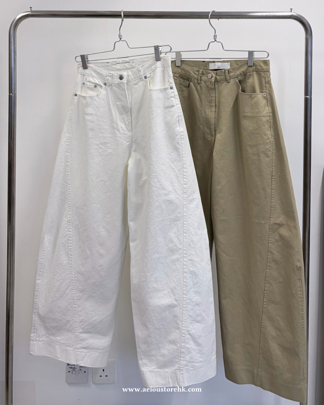 PT110- 挺身棉質彎刀褲 | White | Beige | Charcoal |  ( S / M / L )