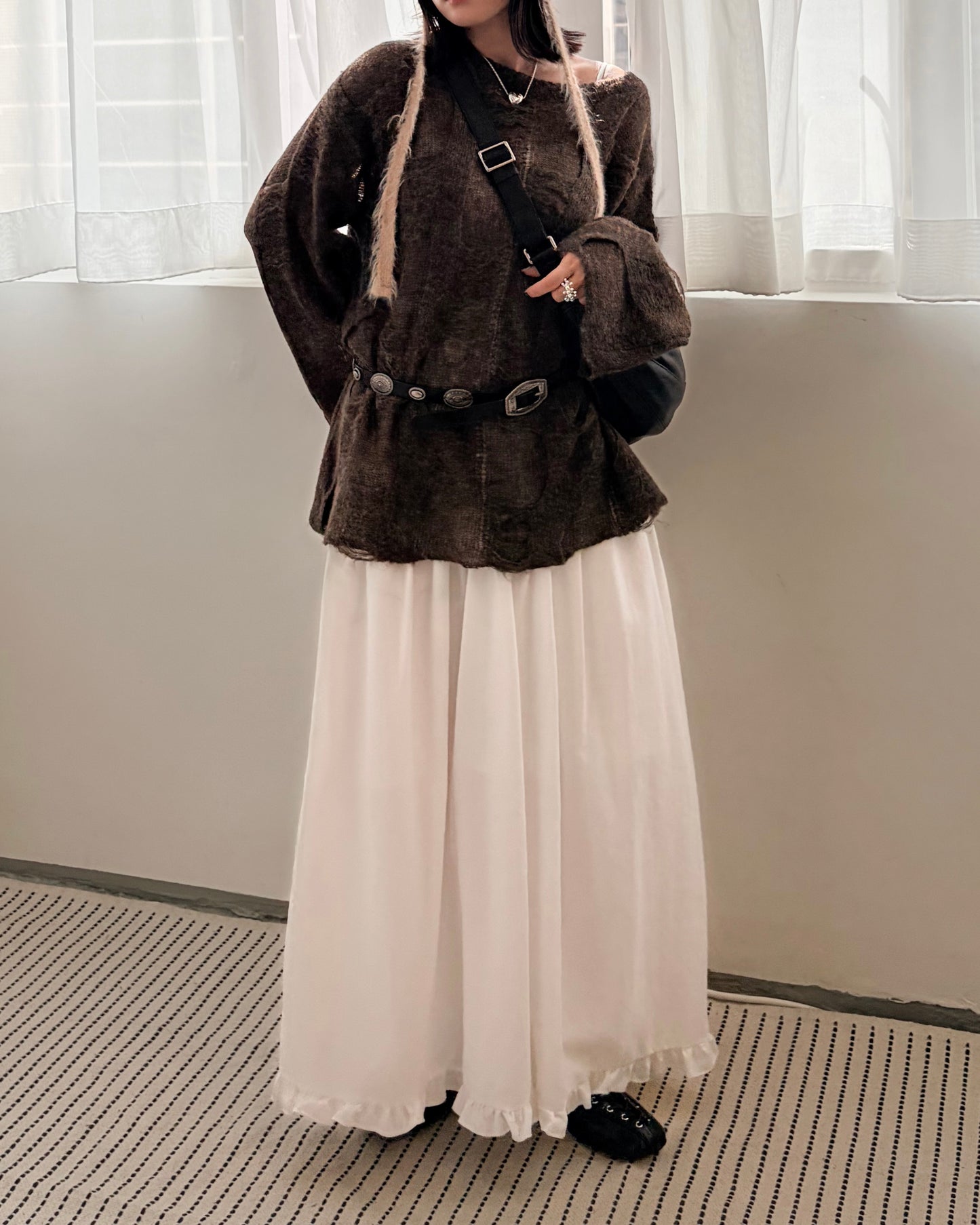 TP717- 馬海毛破爛Mesh Top | White | Brown | Black