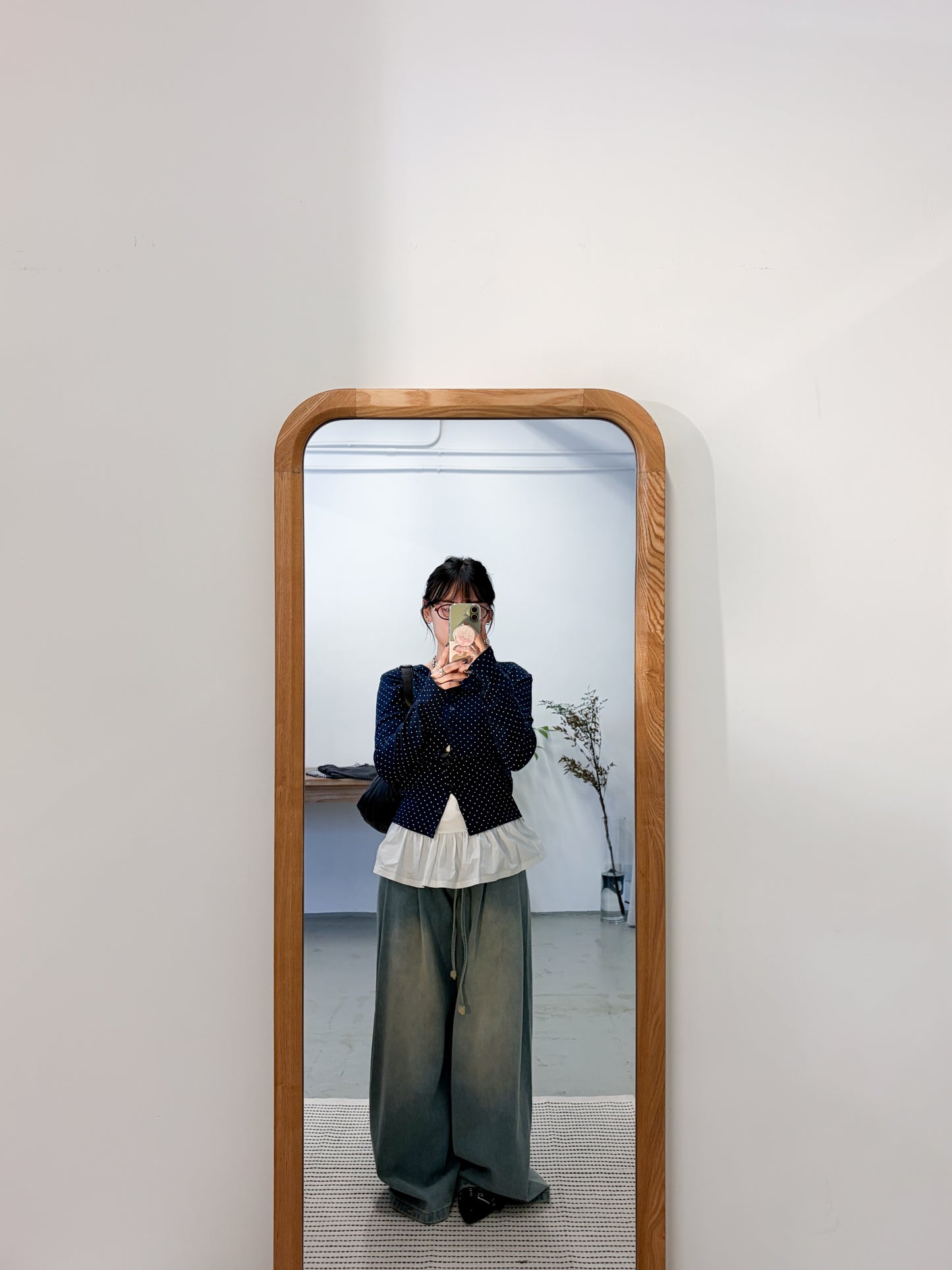 TP712- Small Dot Button Top / Cardigan | White | Red | Navy | Black | Grey | Brown