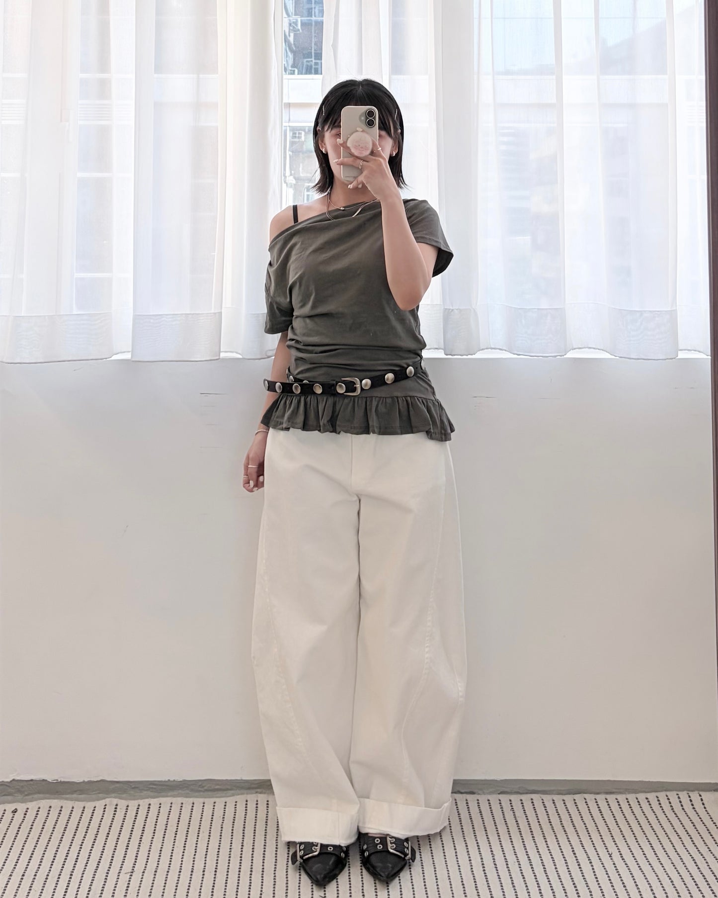 TP830- Off- shoulder Ruffle Top | Charcoal | Black
