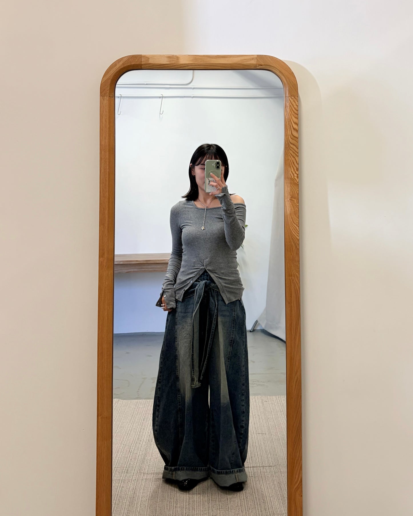 TP720- 斜肩貼身Button Cotton Top | White | Grey | Black