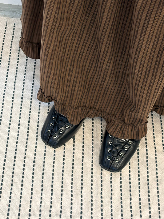 SK133- 薄燈芯絨條子Ruffle Skirt | Ivory | Brown