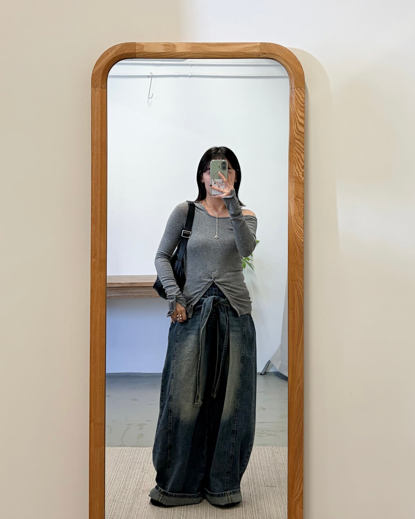 TP720- 斜肩貼身Button Cotton Top | White | Grey | Black