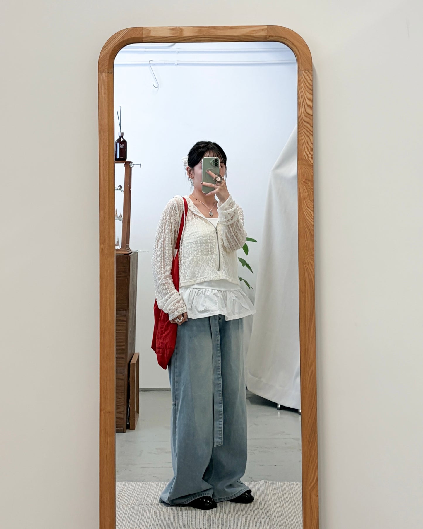 PT106- Wide Blue Jeans With Belt | Light Blue | Deep Blue ( S / M )