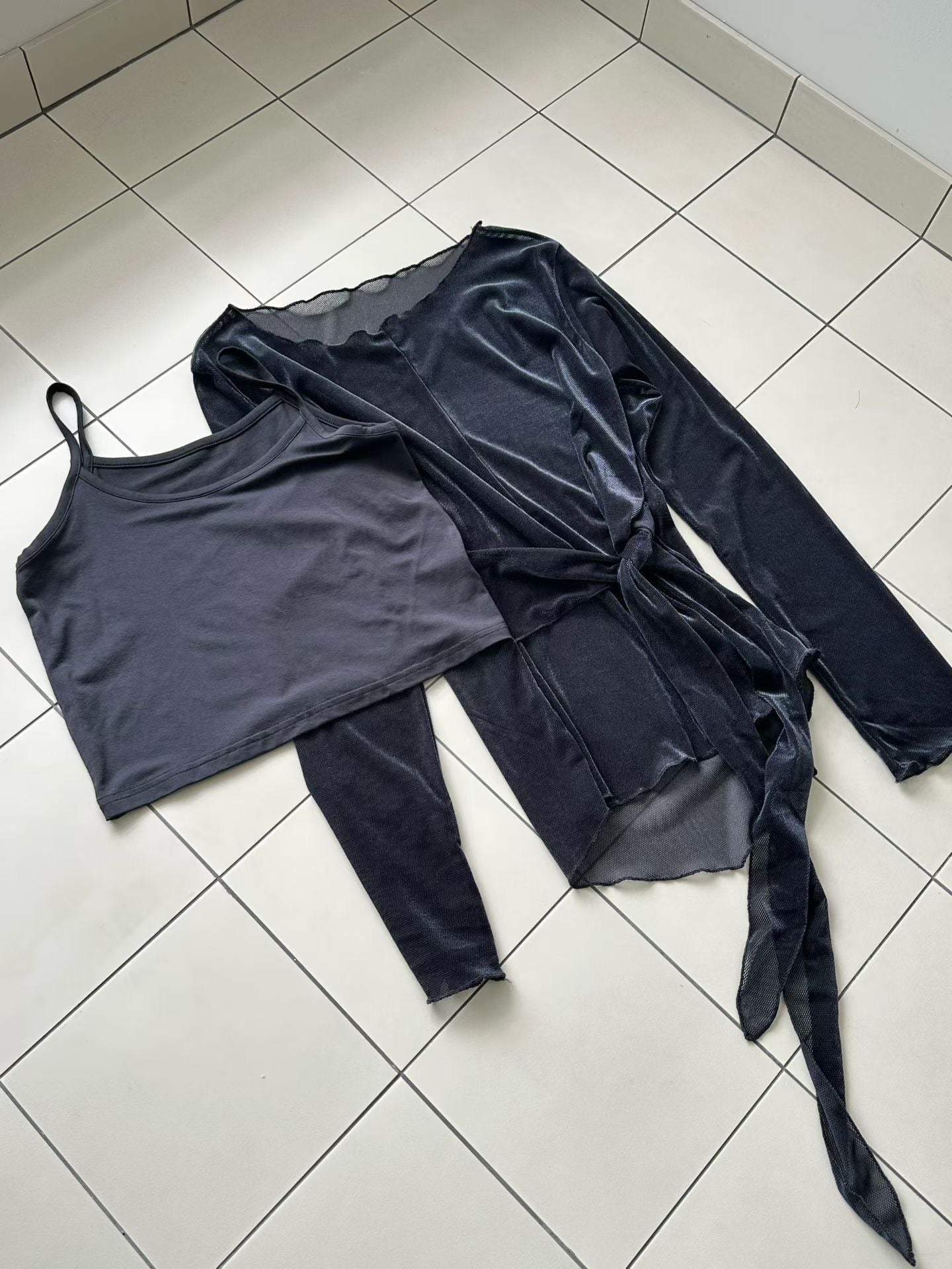 TP693- 氣質絲絨面Set Top  ｜ Grey  | Navy | Black