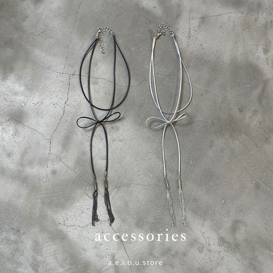 AC148- Soso Ribbon Necklace | Silver  | Black