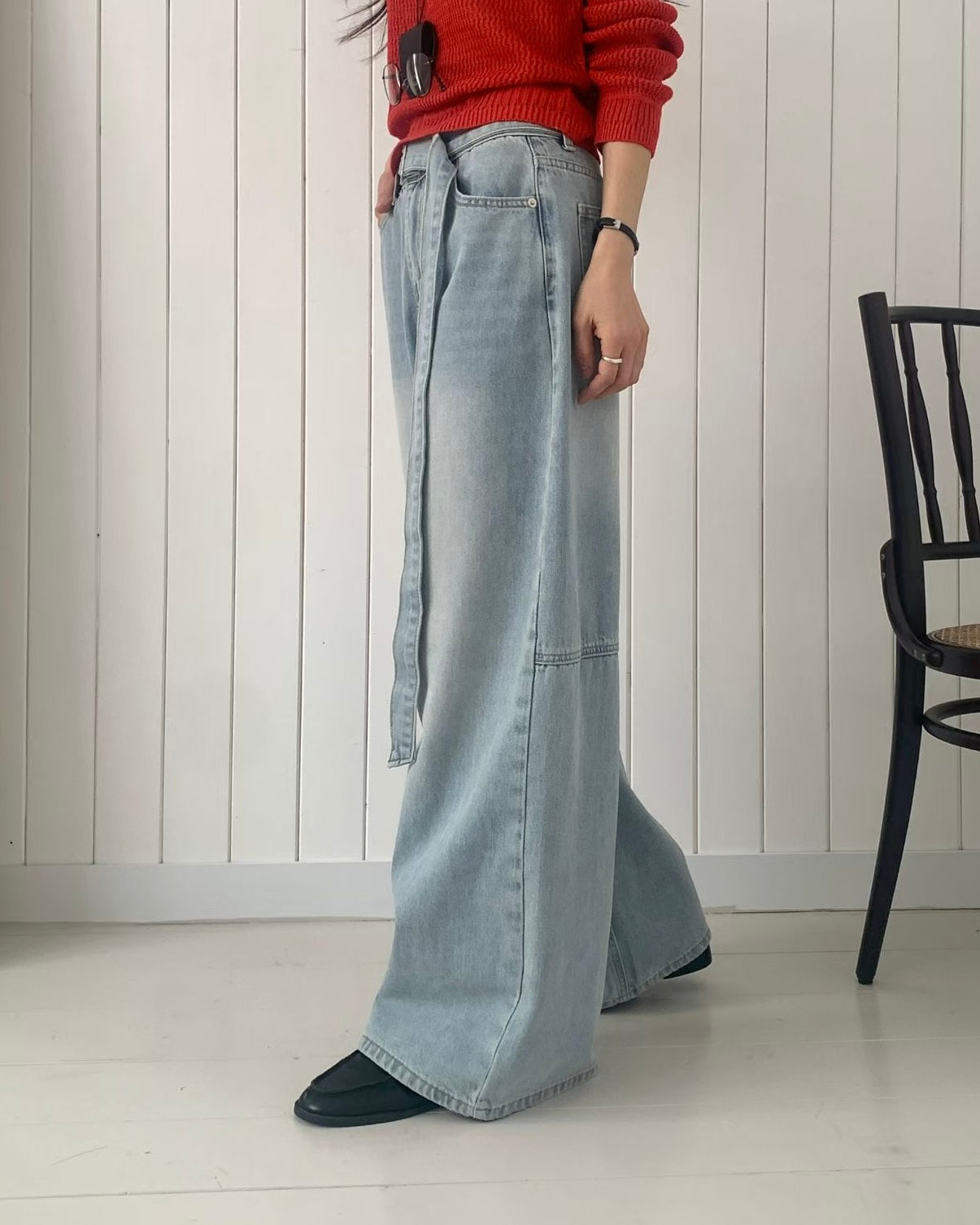 PT106- Wide Blue Jeans With Belt | Light Blue | Deep Blue ( S / M )