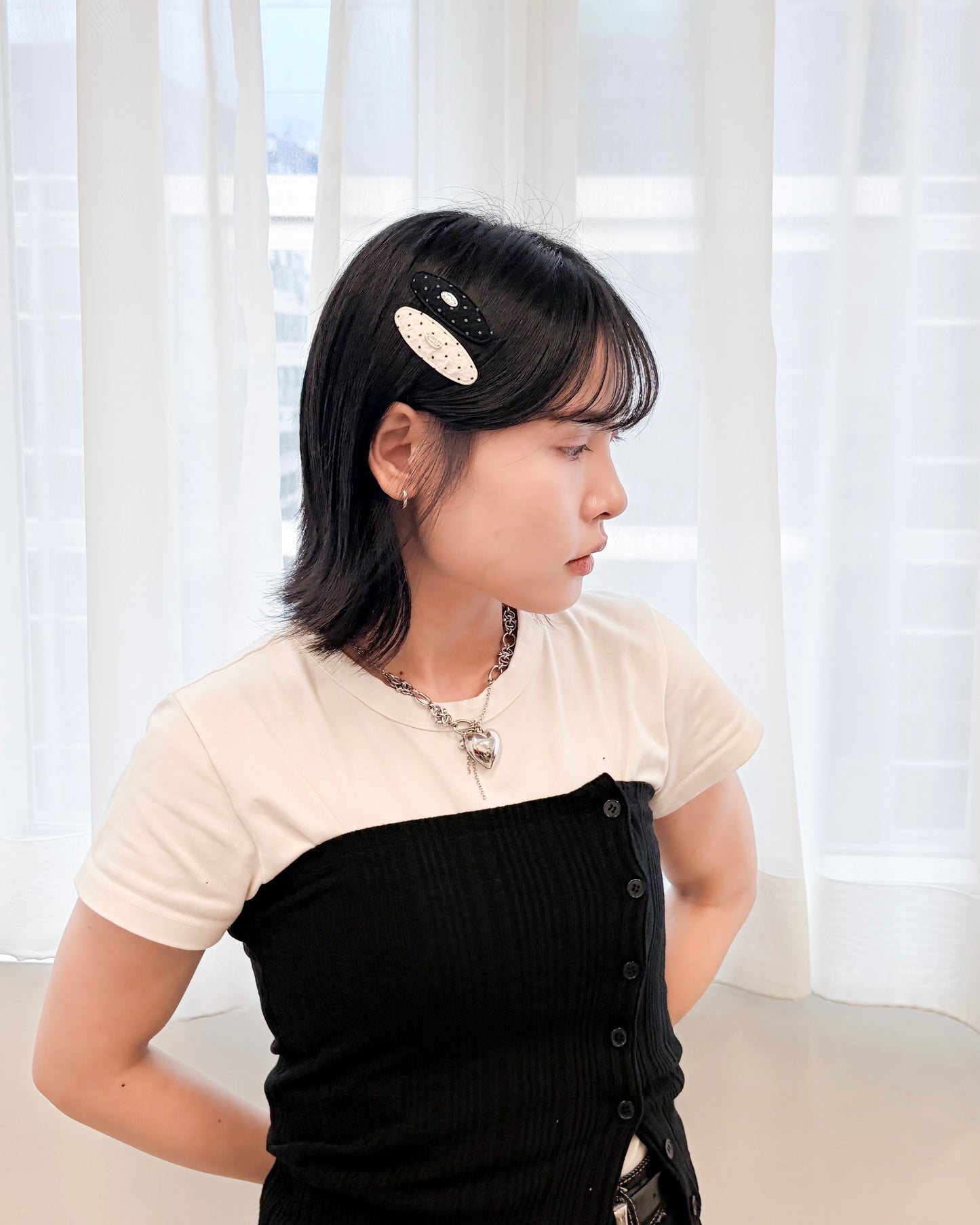 AC303- Small Dot Hair Clip | White | Grey | Butter | Black (1 pair)