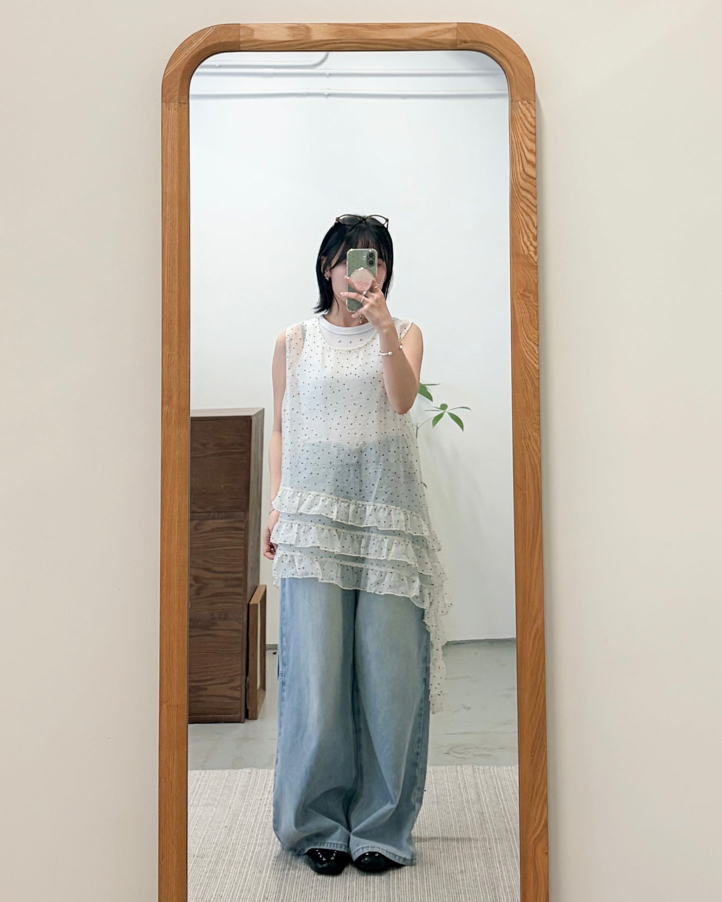 TP750- 網紗不規則Ruffle Vest Top | Ivory