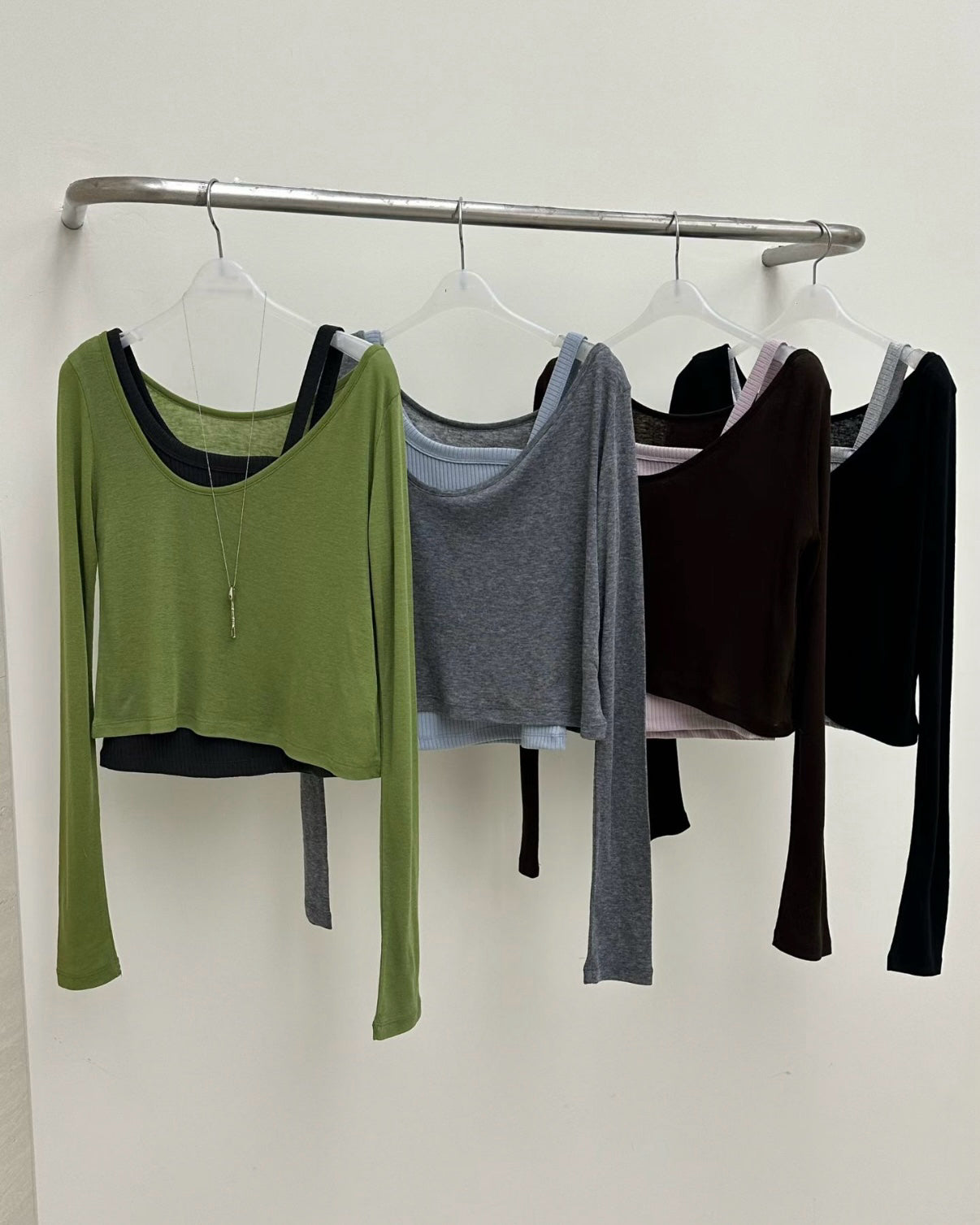 TP724- 軟熟斜肩短身長袖top | Grey | Brown | Green | Black