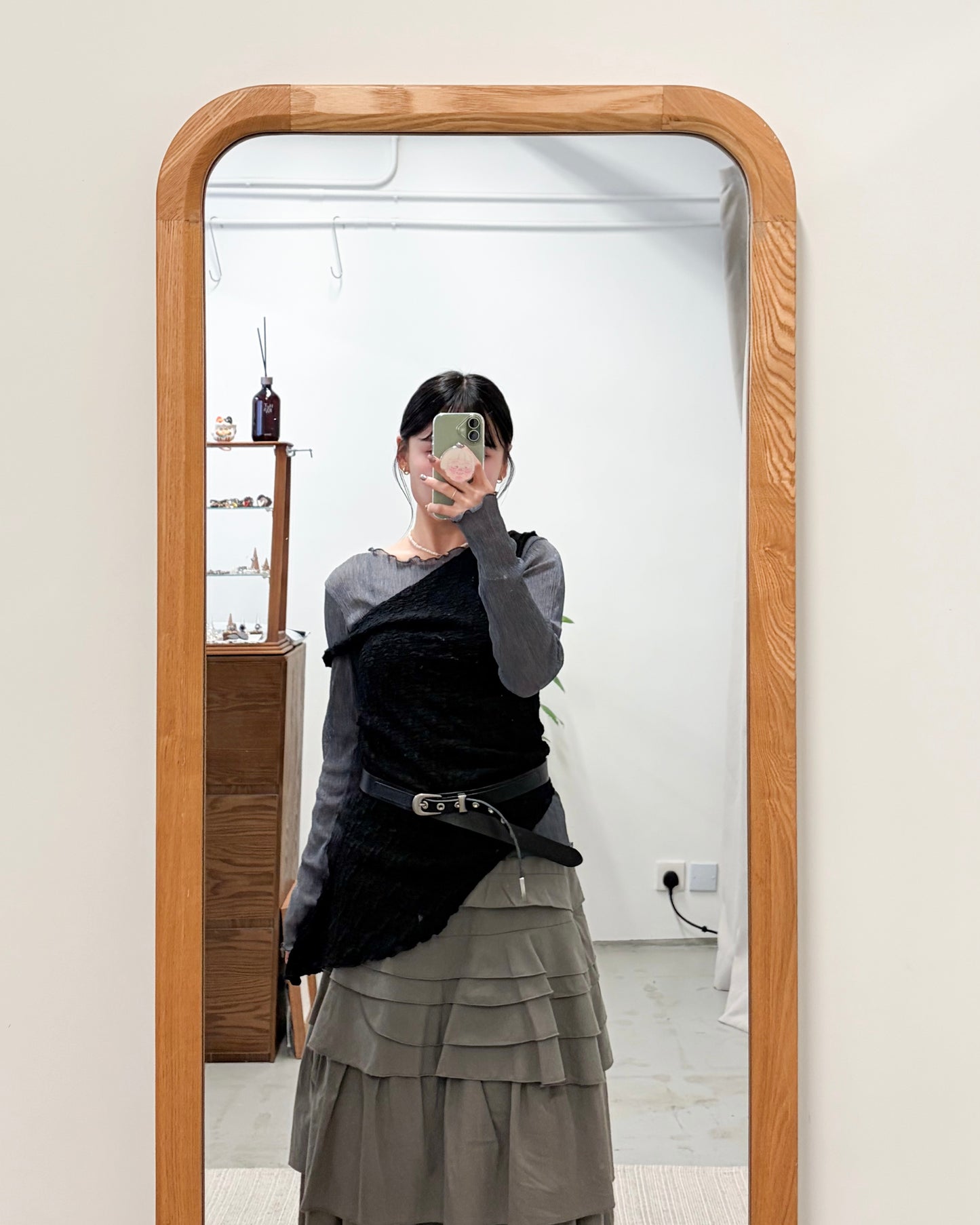 TP735- 樹紋 See-through Ruffle Top | White | Light grey | Grey | Blue | Black ( 超大彈性 )