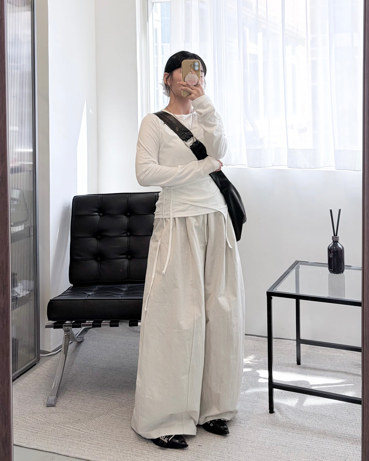 PT125- 挺身Cotton Balloon Pants | Ivory | Dark Brown