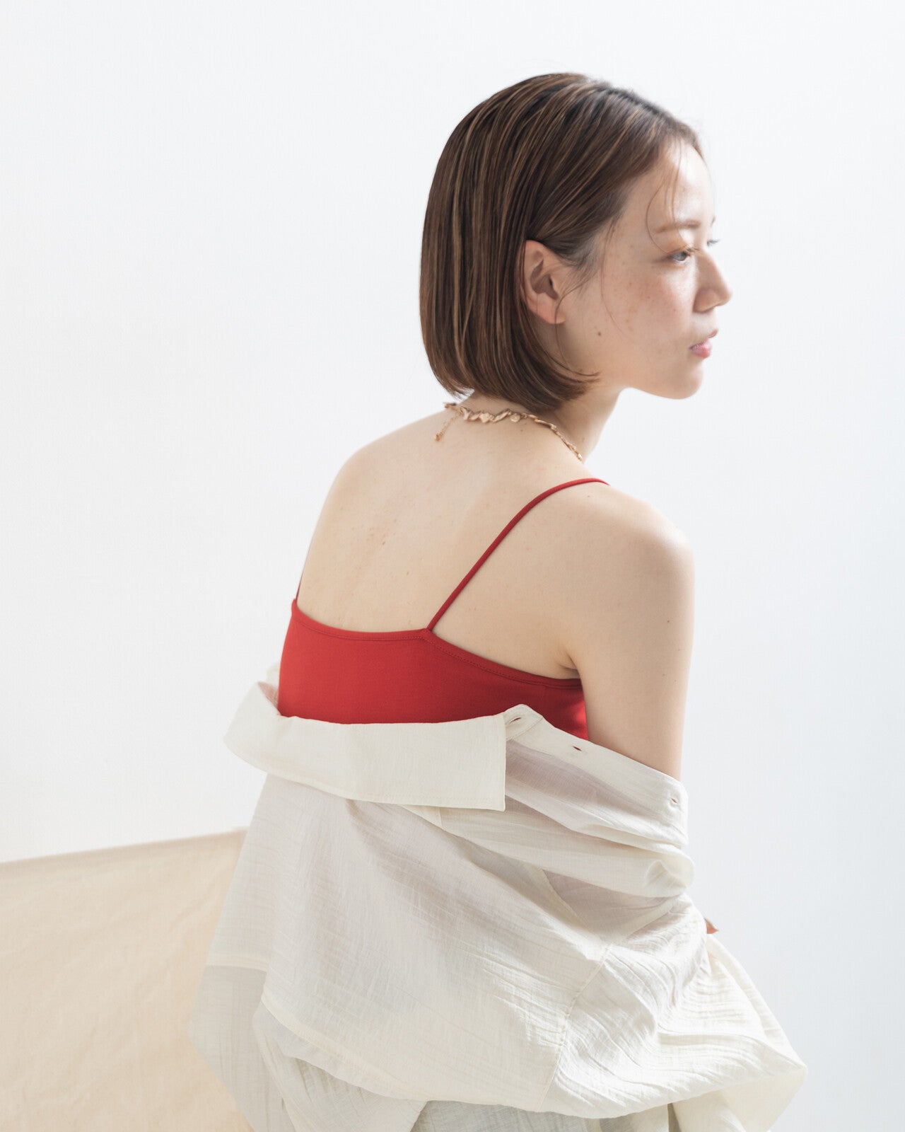 TP795- 🇯🇵UV Cooling Bamboo Bare Camisole with Cups | White | Red | Blue | MilkTea | Charcoal | Black no ( 涼感防UV )