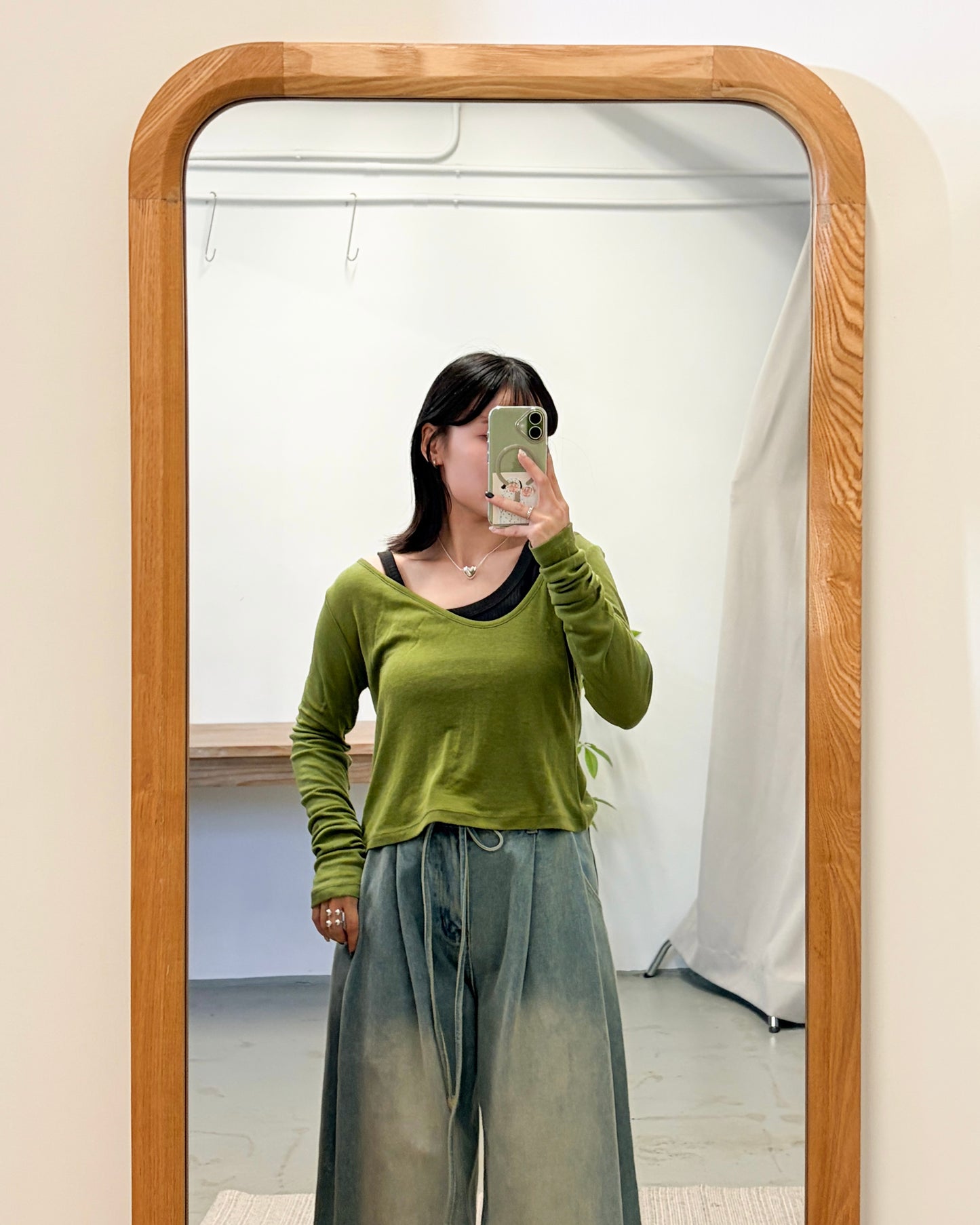 TP723- 粗幼吊帶背心 | White | Grey | Navy | Pink | Blue