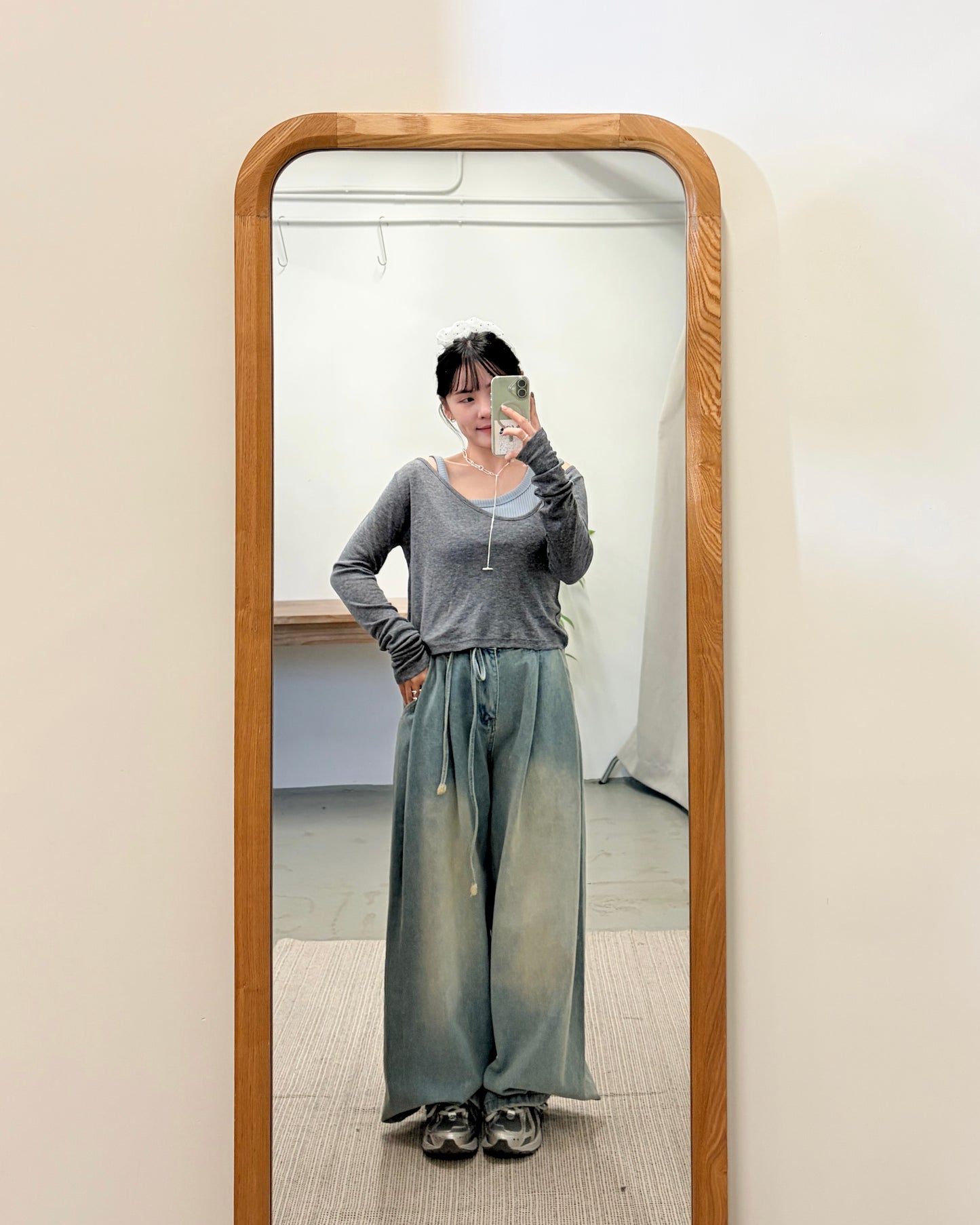 TP724- 軟熟斜肩短身長袖top | Grey | Brown | Green | Black